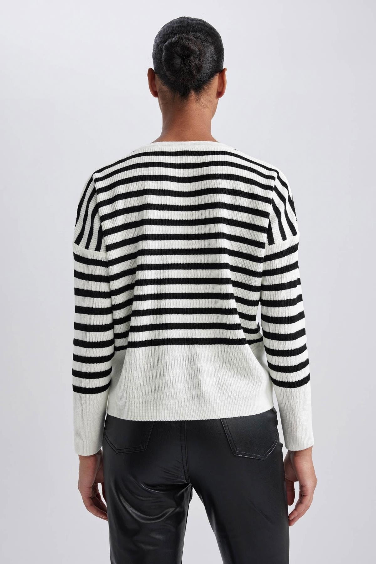 ژاکت زنانه دفاکتو | A4880AX23WN Defacto - Image 6