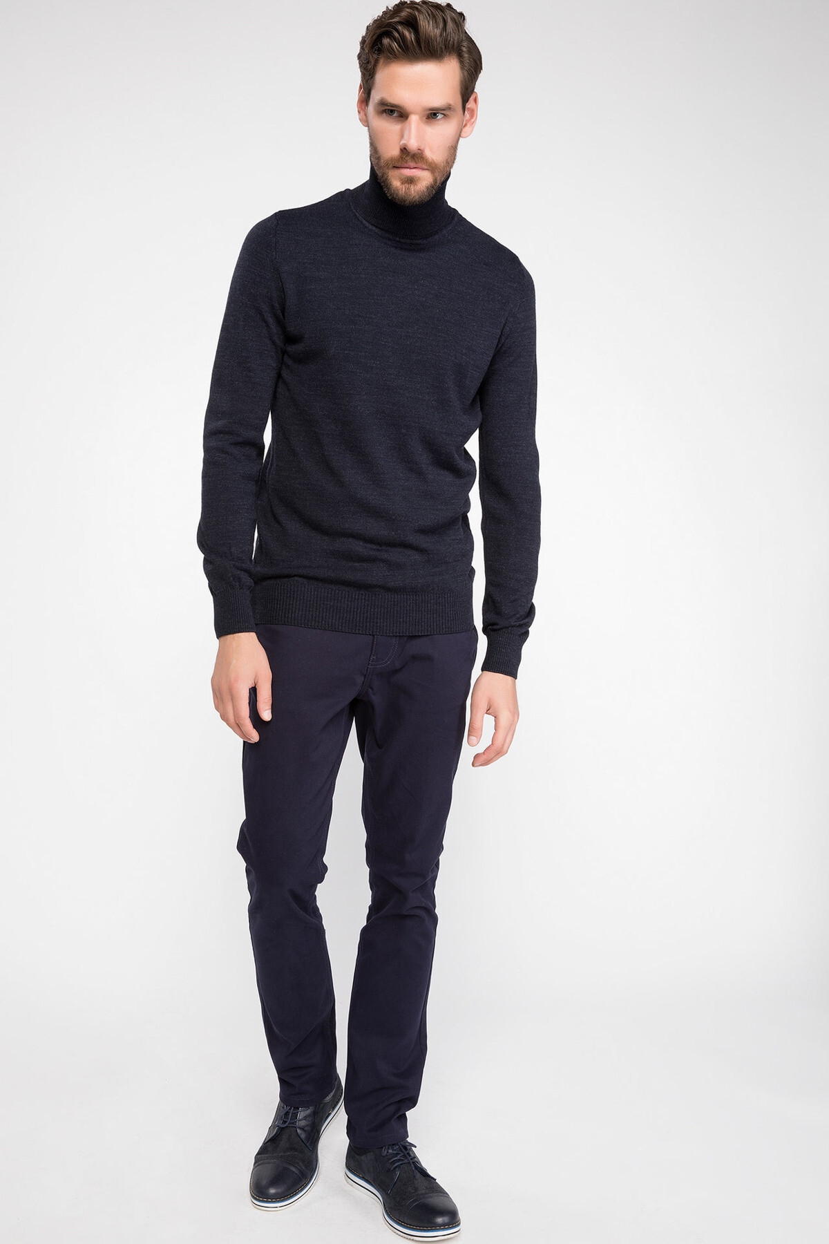 complete the look image