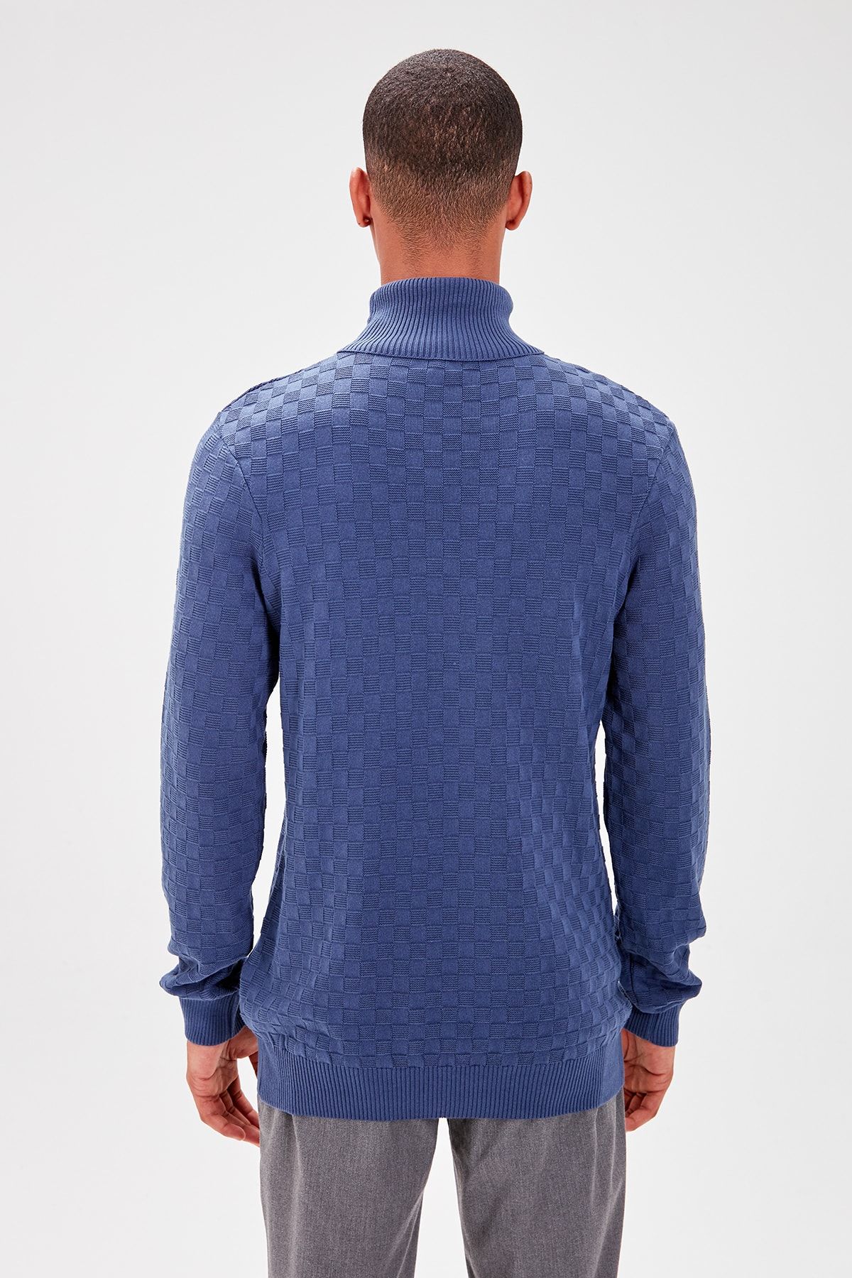 Trendyol Collection-Светр з фактурною в'язкою з водолазкою Indigo TMNAW20VK0004 10