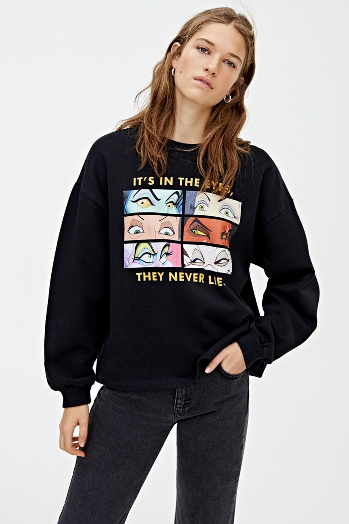 pull and bear disney sweatshirt