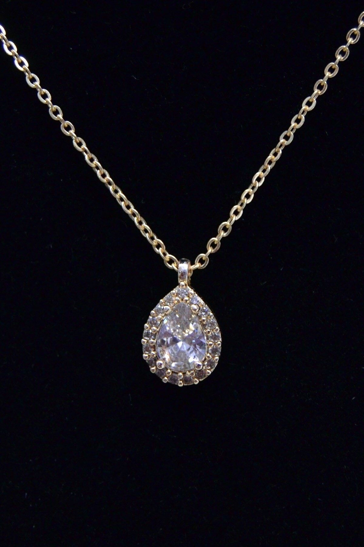 X Lady Accessories Gold Color White Stone Drop Model Zircon