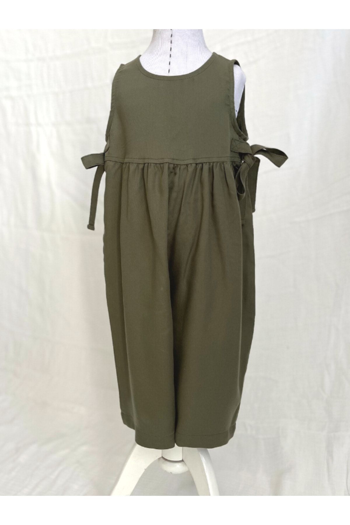 Green jumpsuit girls hotsell