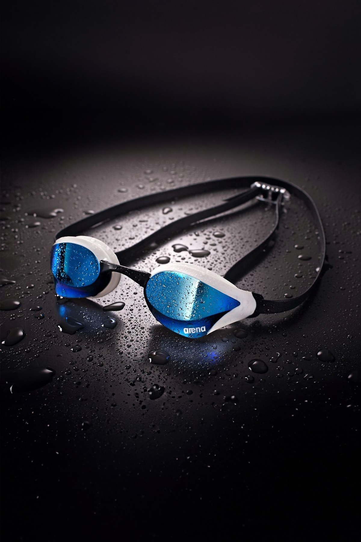 Arena عینک مسابقه ای شنا آینه کبرا کوره آبی و سفید