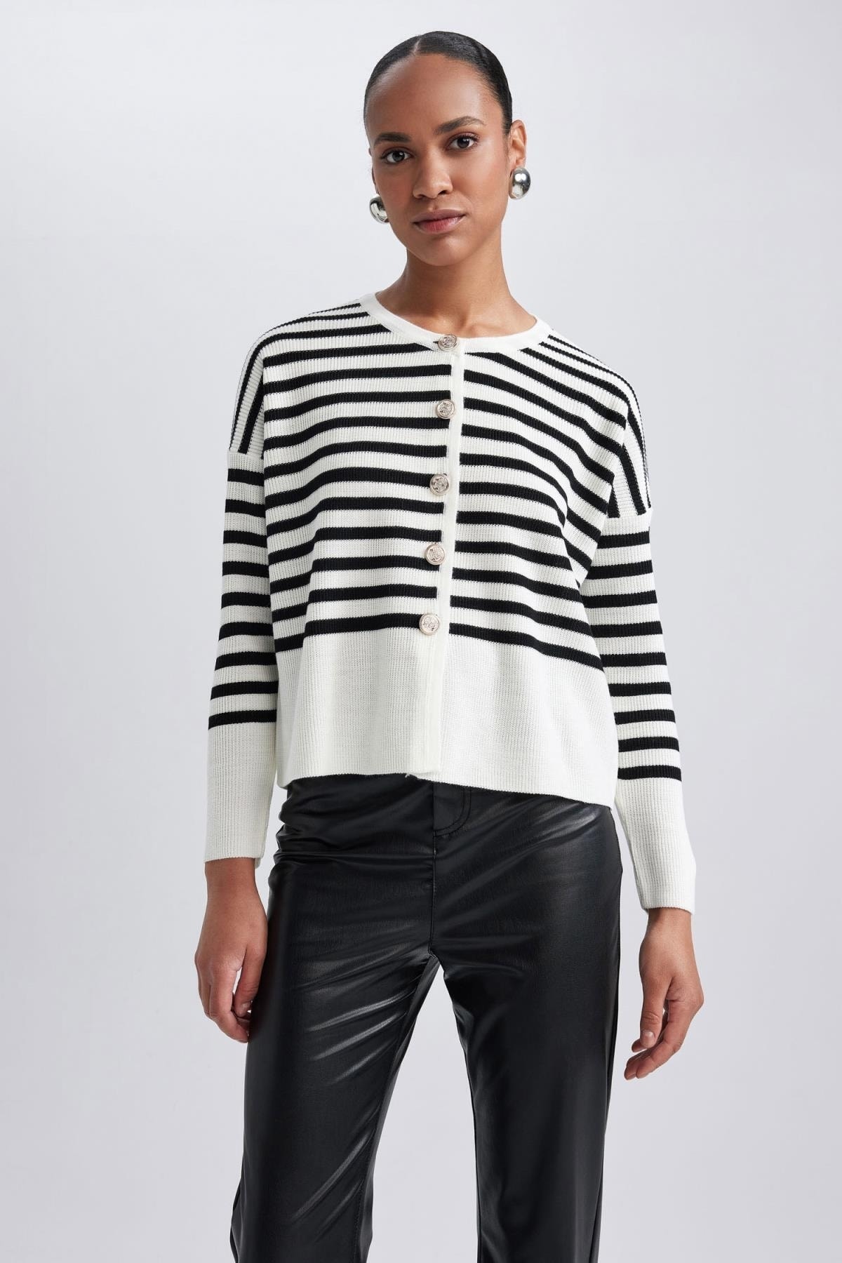 ژاکت زنانه دفاکتو | A4880AX23WN Defacto - Image 3