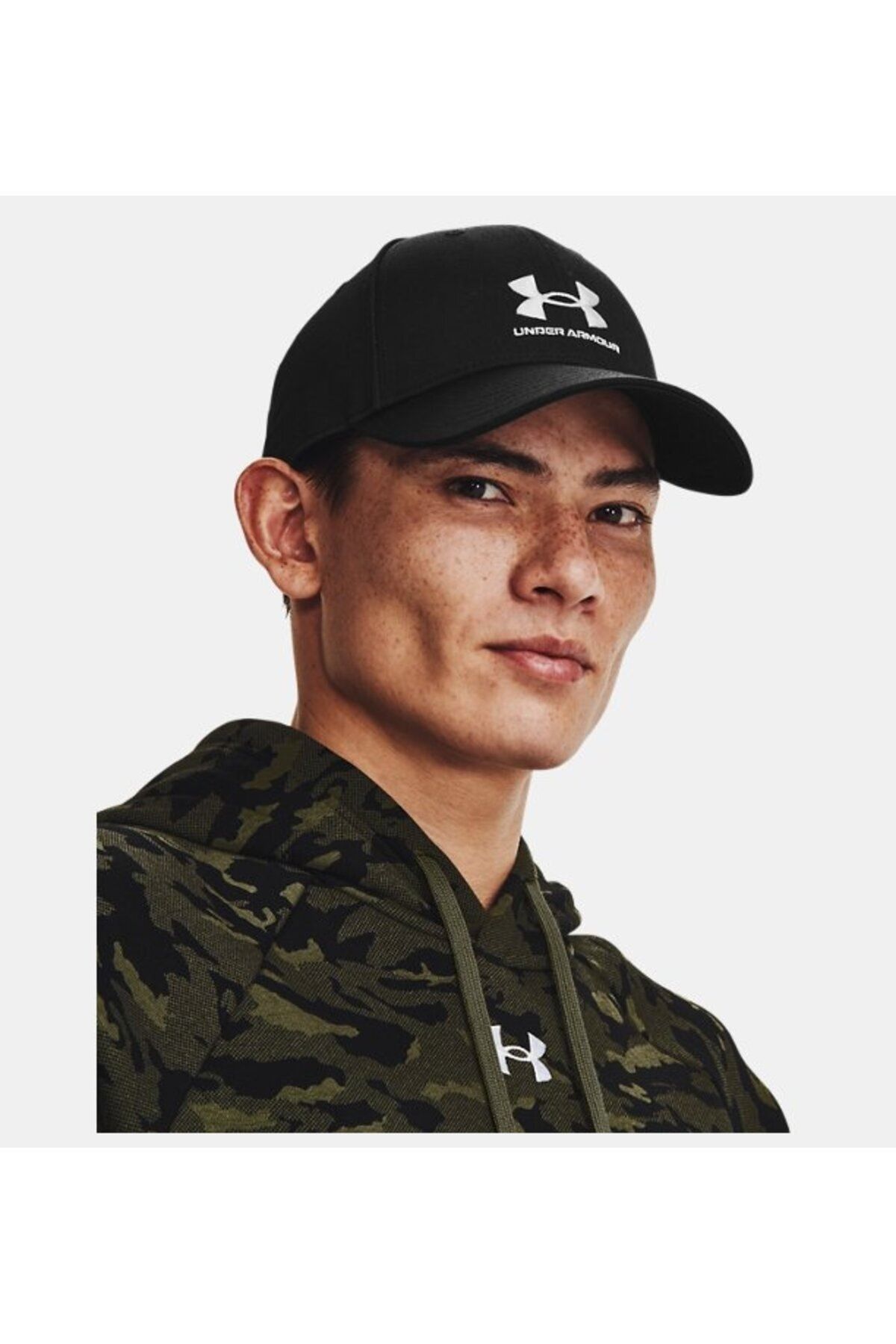 کلاه مشکی مردانه HAT قابل تنظیم با نام تجاری UA 1381645 001 Under Armour