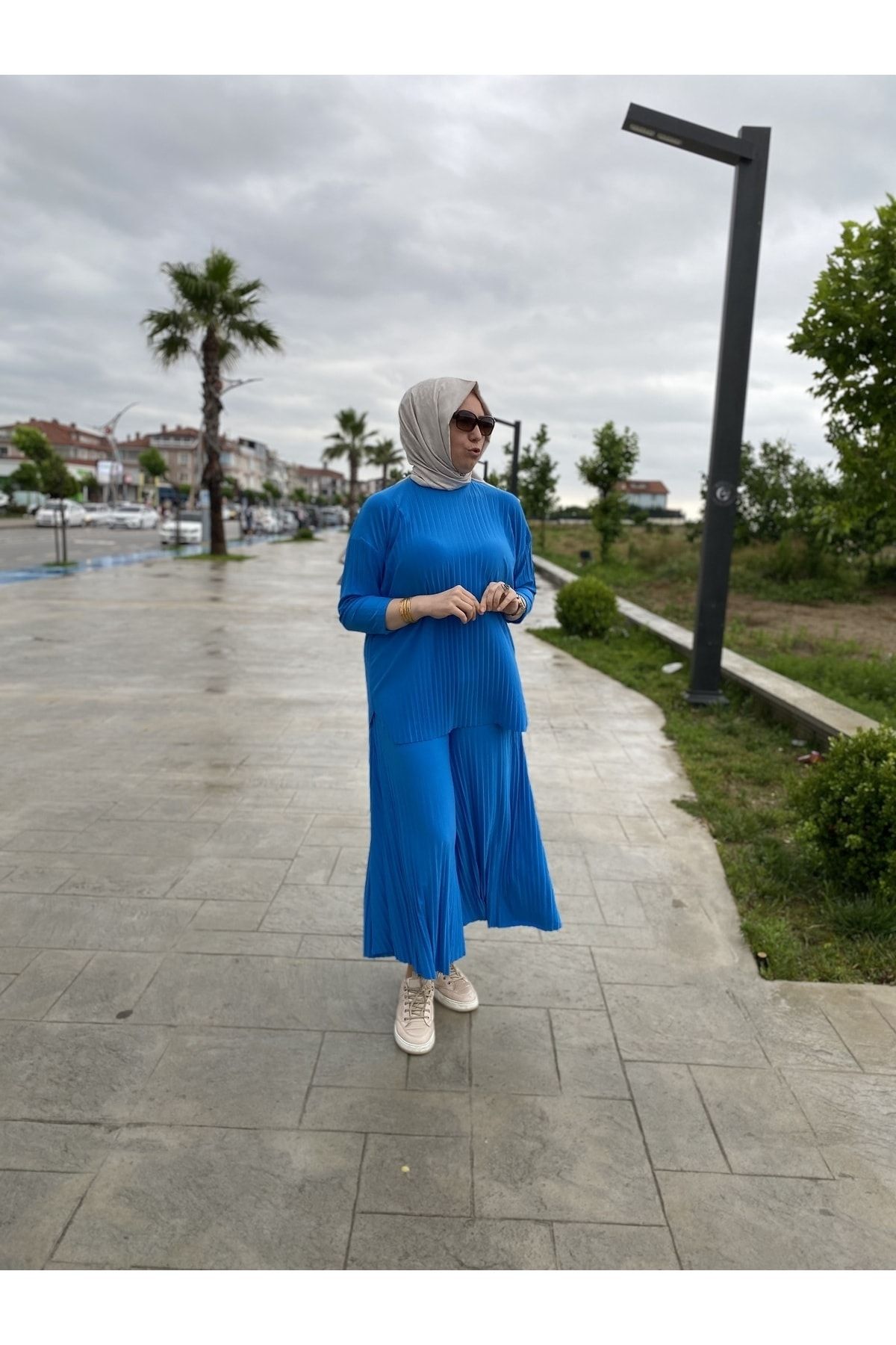 ButikKardelen Komple Piliseli Bol Paça Pantolon Ve Tunik Sandy Takım