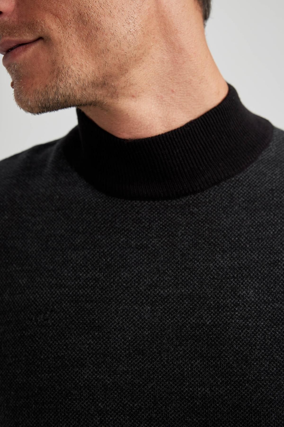 DeFacto-Regular Fit Color Block Turtleneck Sweater R9121Az23Wn 5