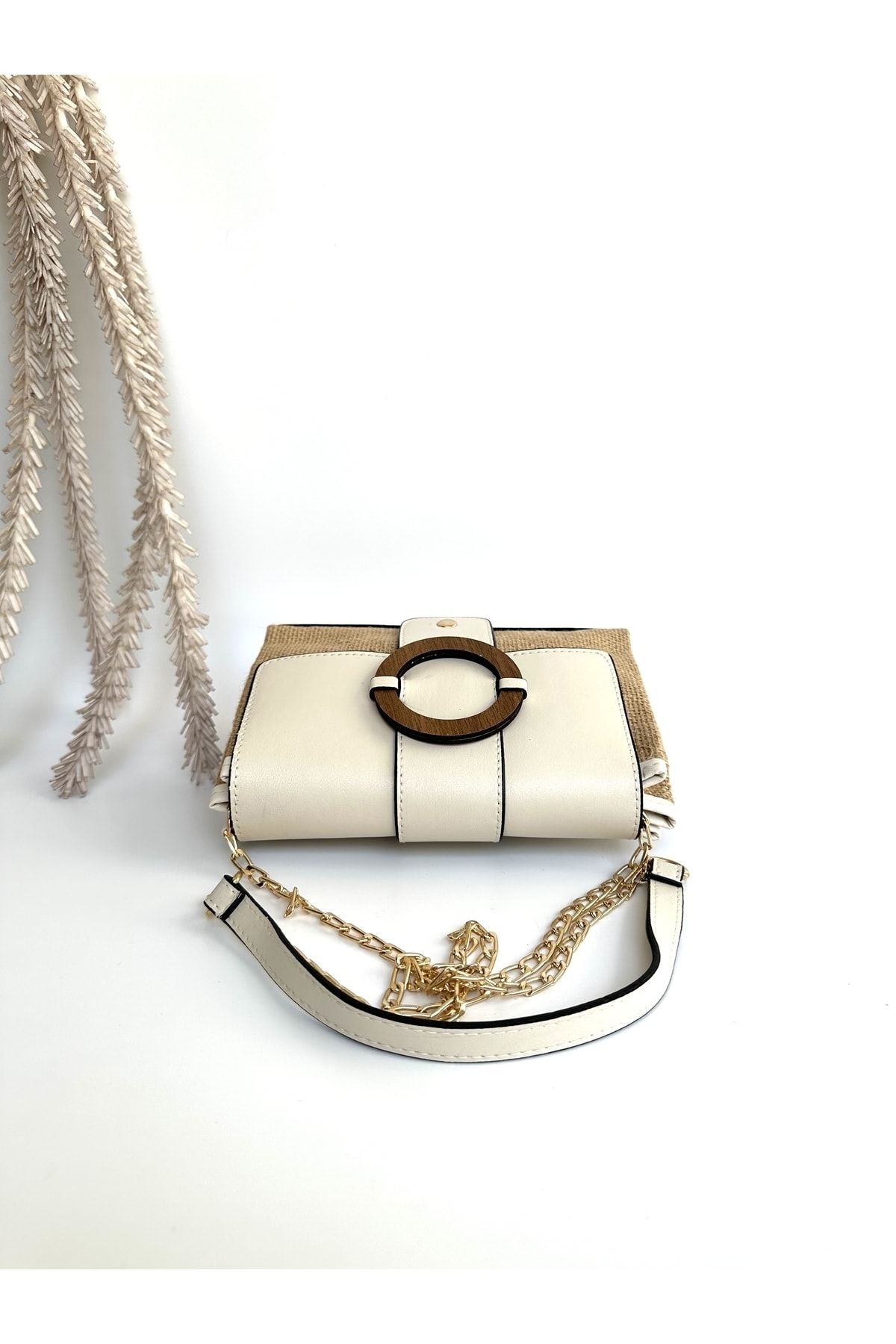 Topshop capri hotsell buckle crossbody bag