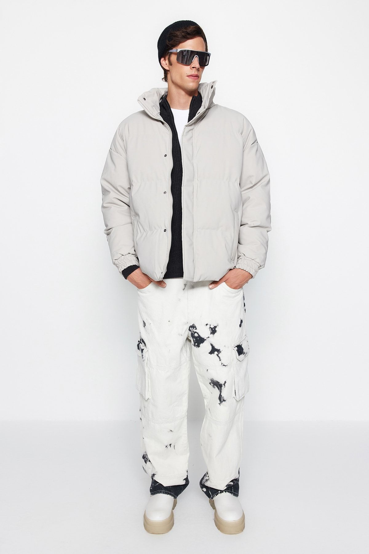 Trendyol Collection-Übergroße Winter-Pufferjacke – Stehkragen, Steinfarbe TMNAW24MO00012 2