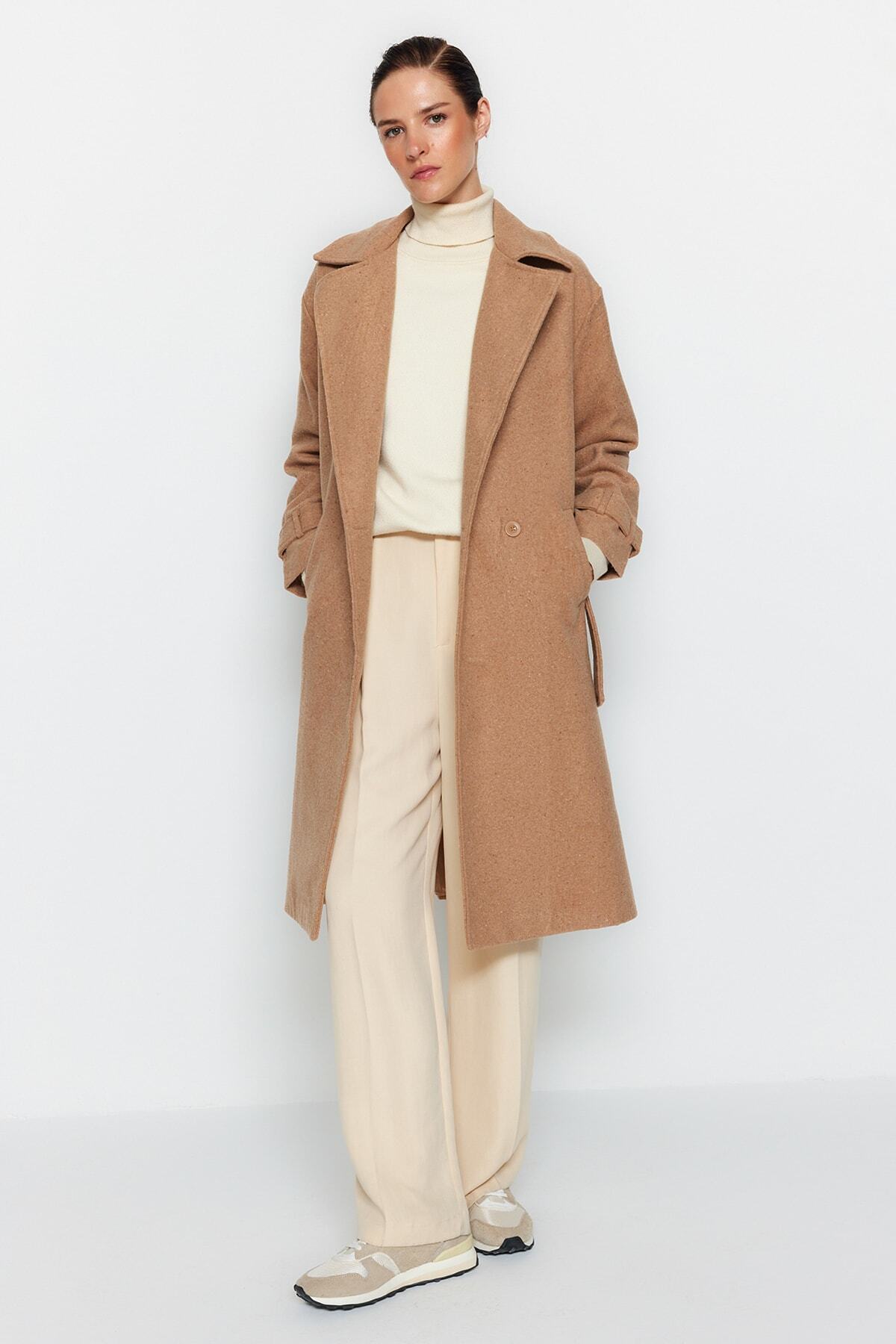 Trendyol Collection Norkový oversize široký střih s páskem dlouhý vlněný kabát TWOAW22KB0015