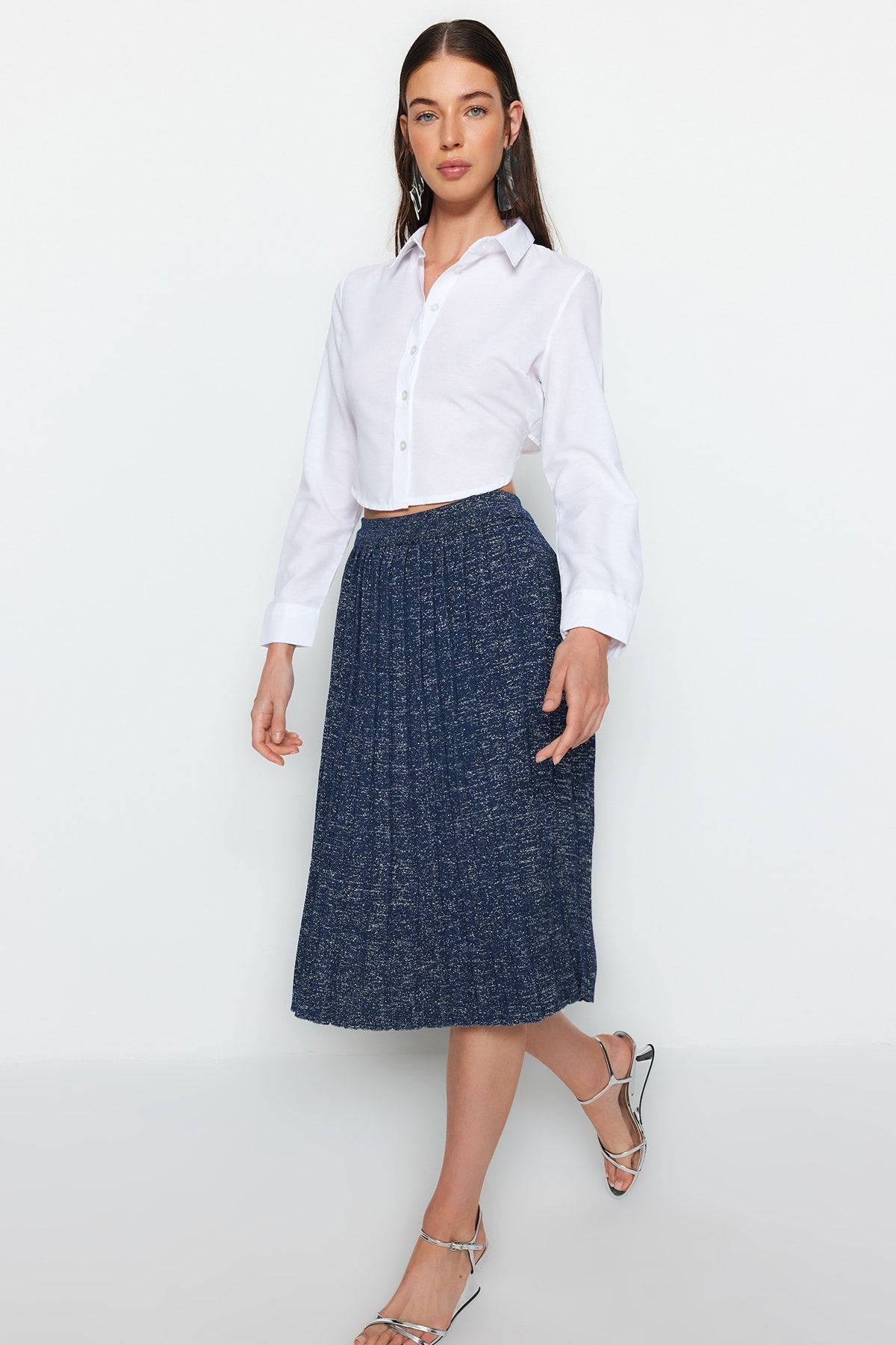 Trendyol Collection-Granatowa spódnica midi z dzianiny z brokatem - Twoaw24Et00000 3