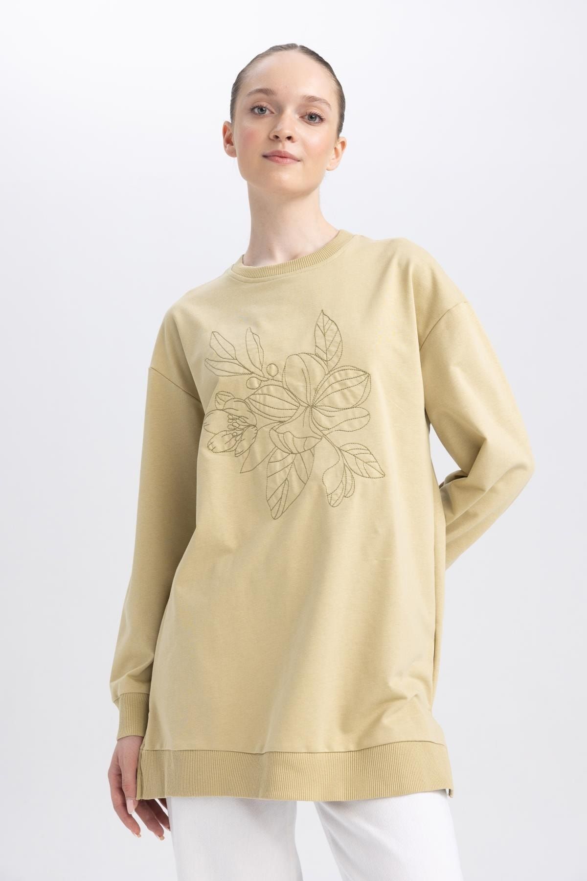 Defacto Regular Fit Crew Neck Embroidered Sweatshirt Tunic Trendyol
