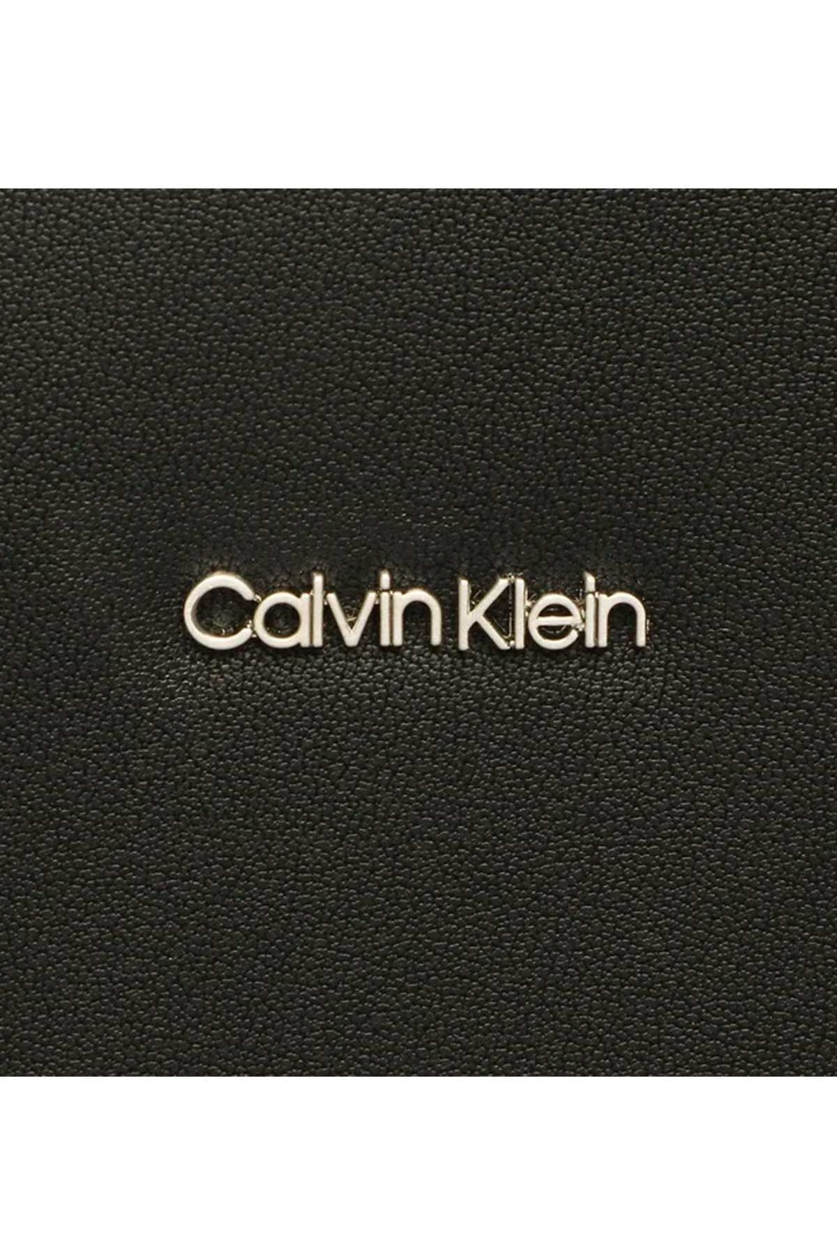 Buy Calvin Klein Women Key Chain Lipstick Red [K60K602067635] Online - Best  Price Calvin Klein Women Key Chain Lipstick Red [K60K602067635] - Justdial  Shop Online.
