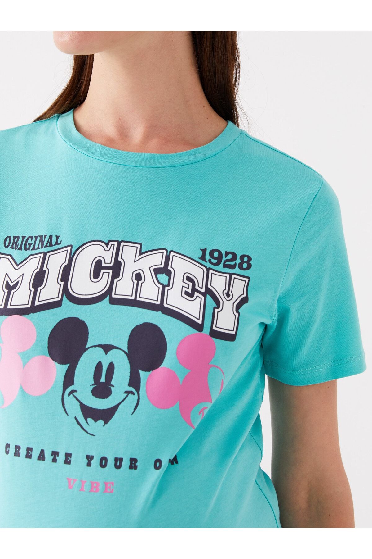 LC Waikiki-Mickey-Mouse-bedrucktes Umstands-T-Shirt mit Rundhalsausschnitt – kurze Ärmel 4