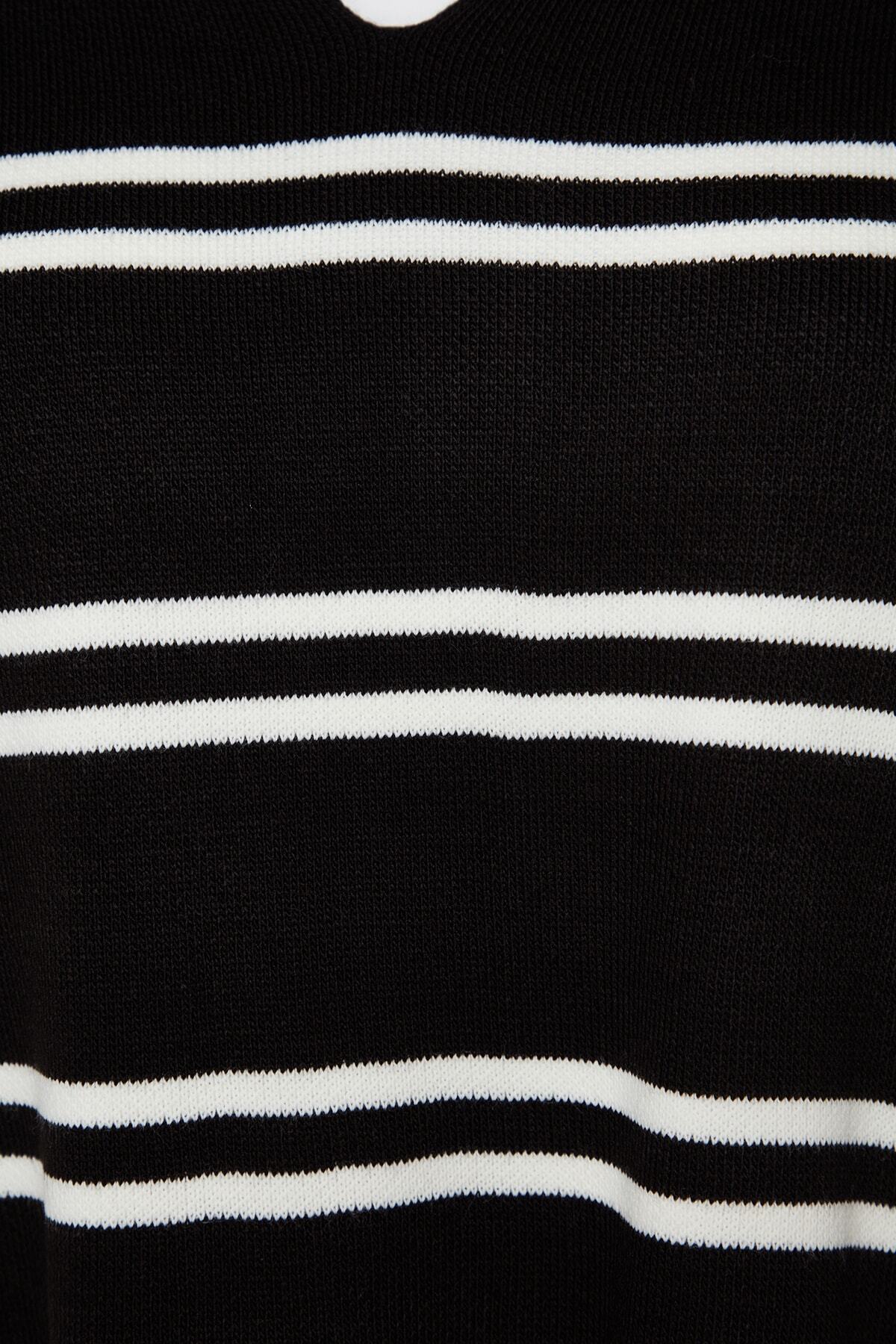 Trendyol Curve-Pulover din tricotaje cu dungi negre TBBAW24AN00013 7