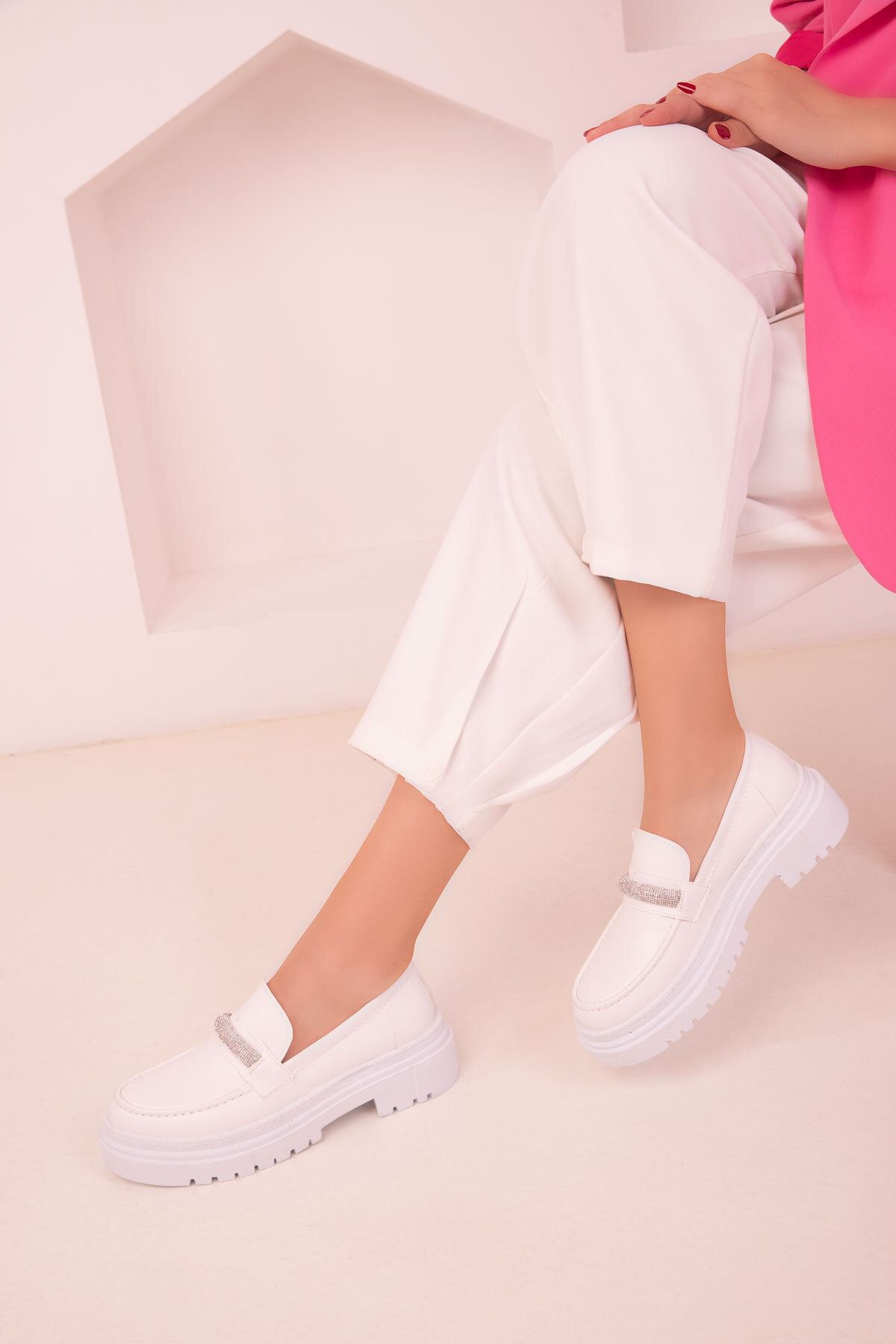 SOHO-White Women's Casual Shoes 17481 2