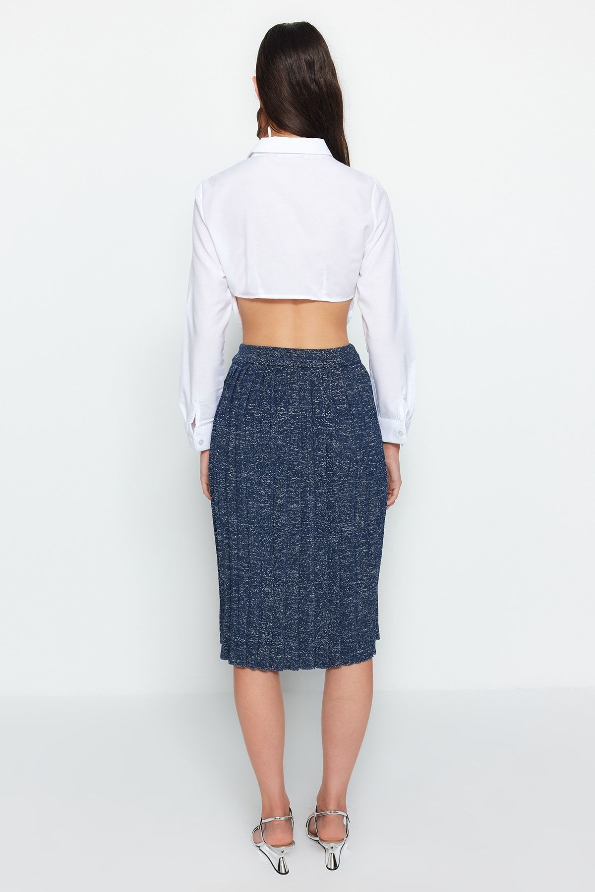 Trendyol Collection-Granatowa spódnica midi z dzianiny z brokatem - Twoaw24Et00000 5