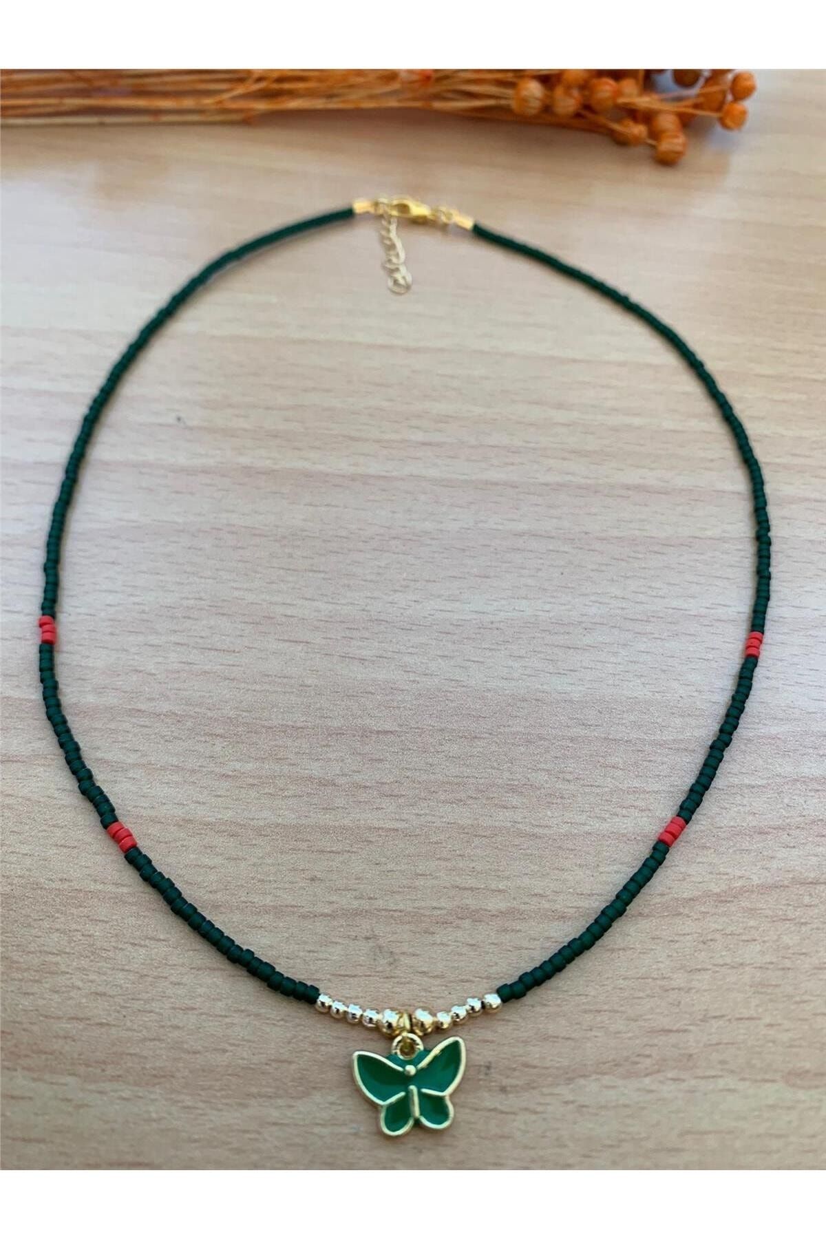 Green and outlet black necklace
