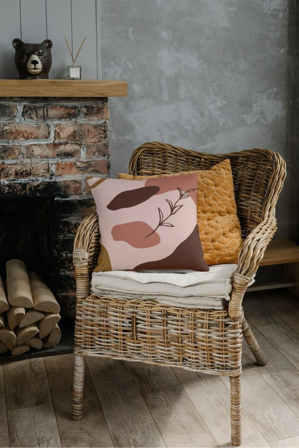 NT Handmade-Zippered Single Abstract Patterned Double Sided Printed 42x42 Cotton Woven Throw Pillow Case 1