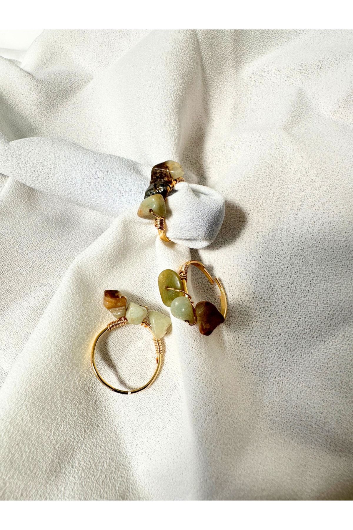 Ring for shop single woman