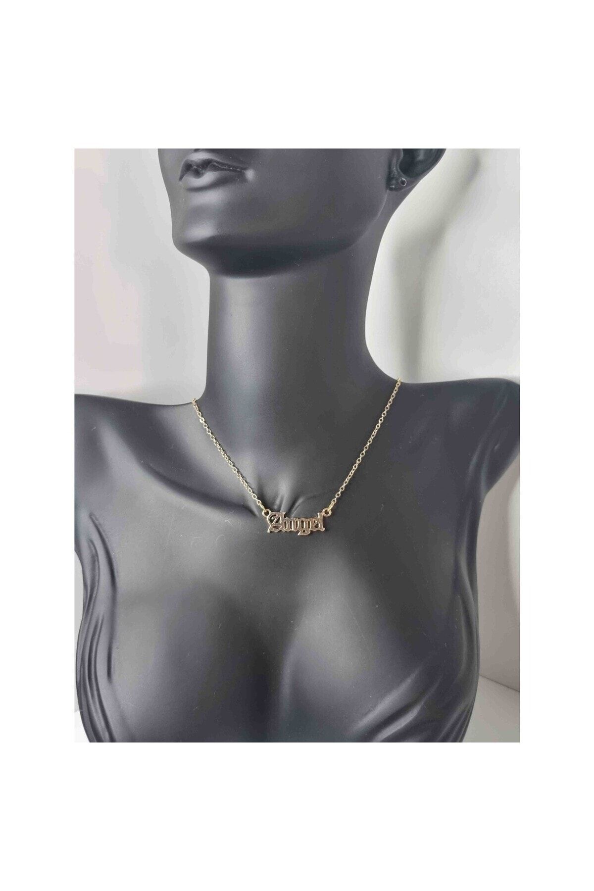 Nameplate Necklace - The M Jewelers