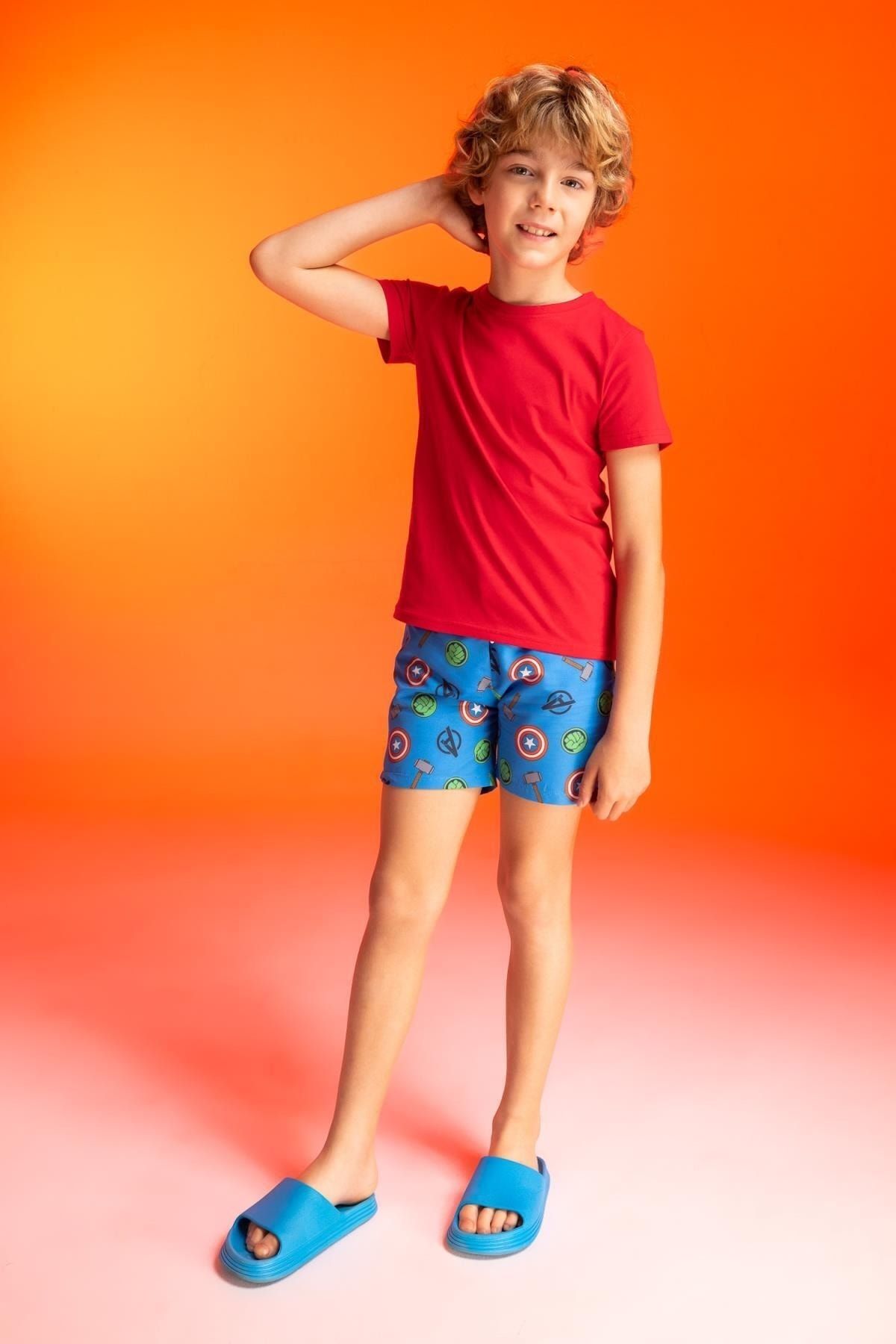 Defacto Boys Marvel Avengers Swim Shorts Trendyol