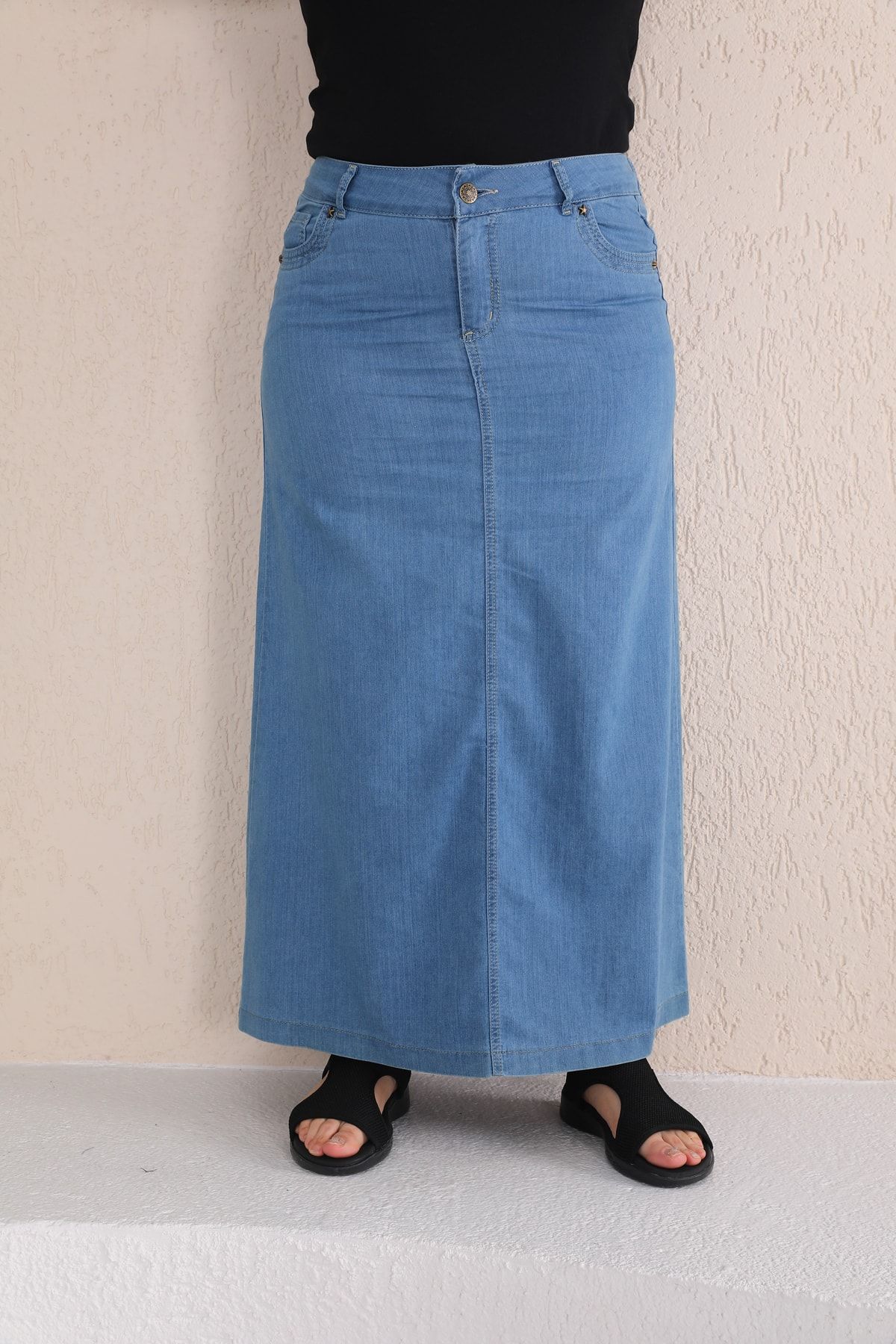 Denim maxi skirt size 6 clearance