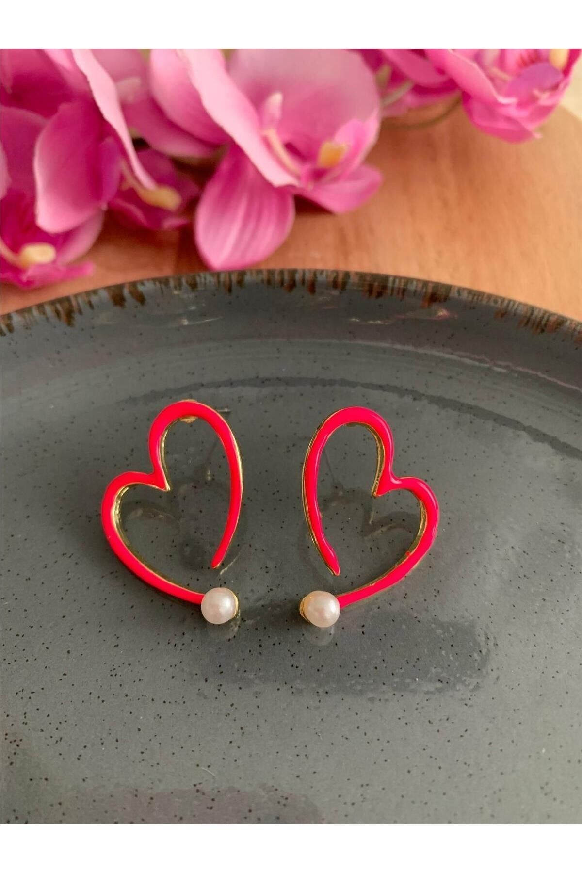 Heart shop pearl earrings