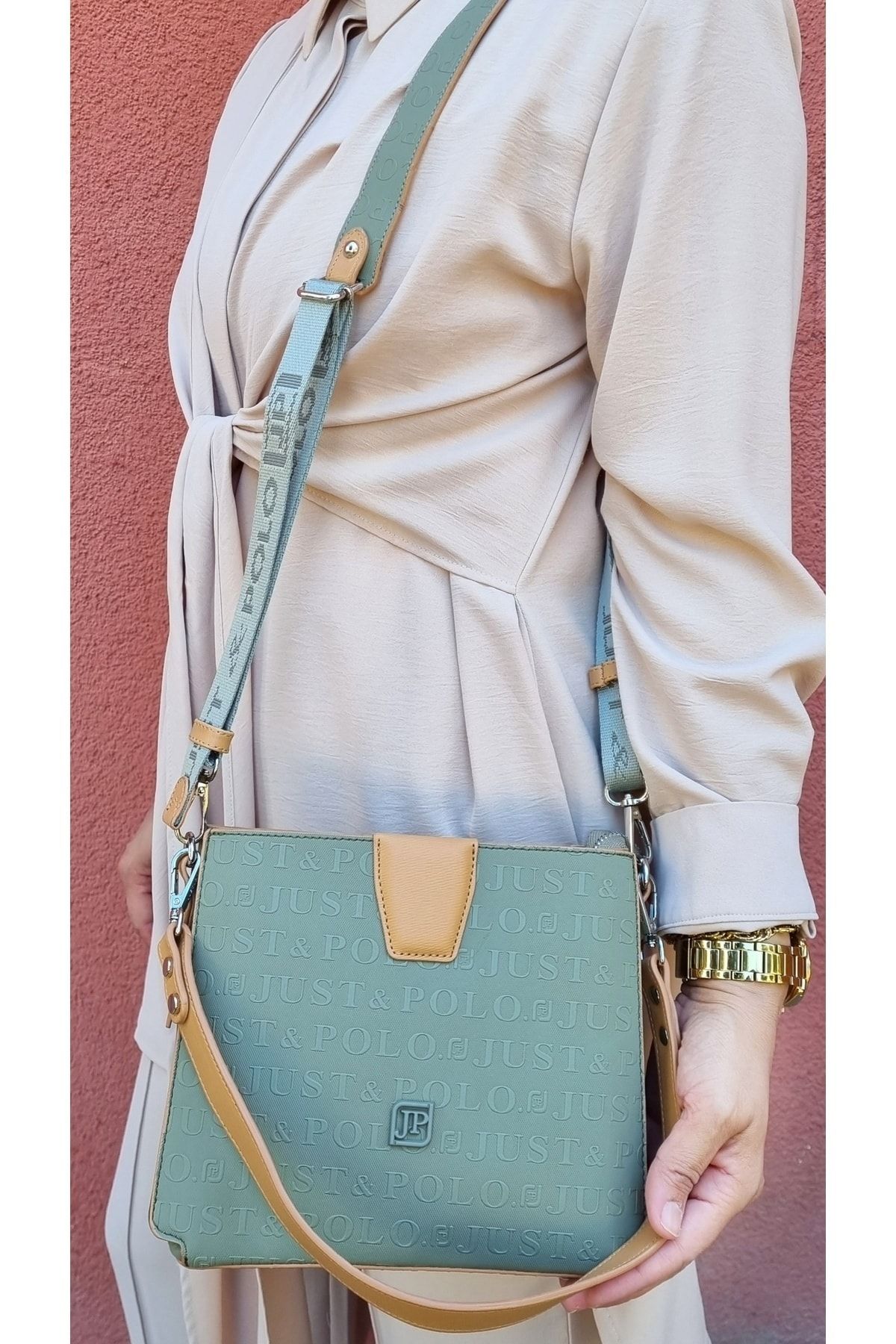 Just Polo Women s Green Two Strap Shoulder Bag with 3 Main