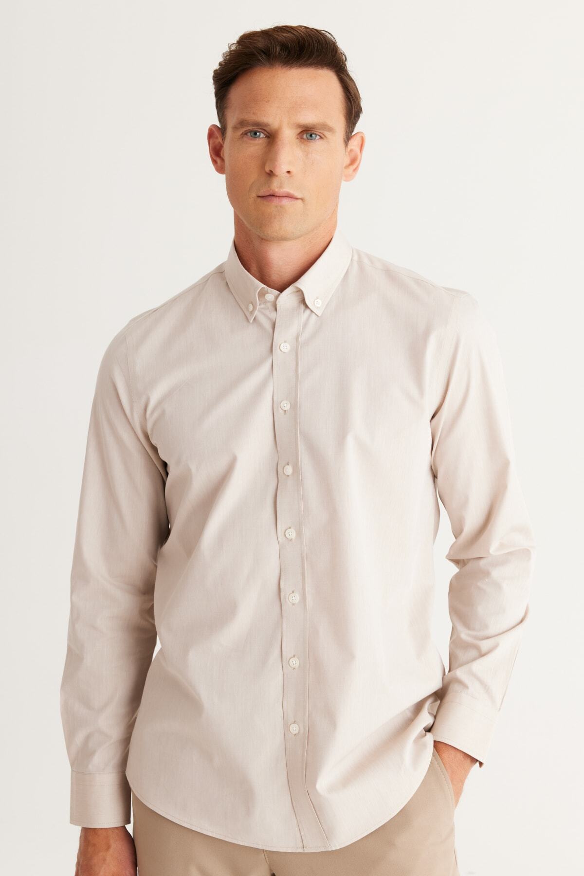 Erkek Bej Slim Fit Dar Kesim Düğmeli Yaka %100 Pamuk Desenli Gömlek