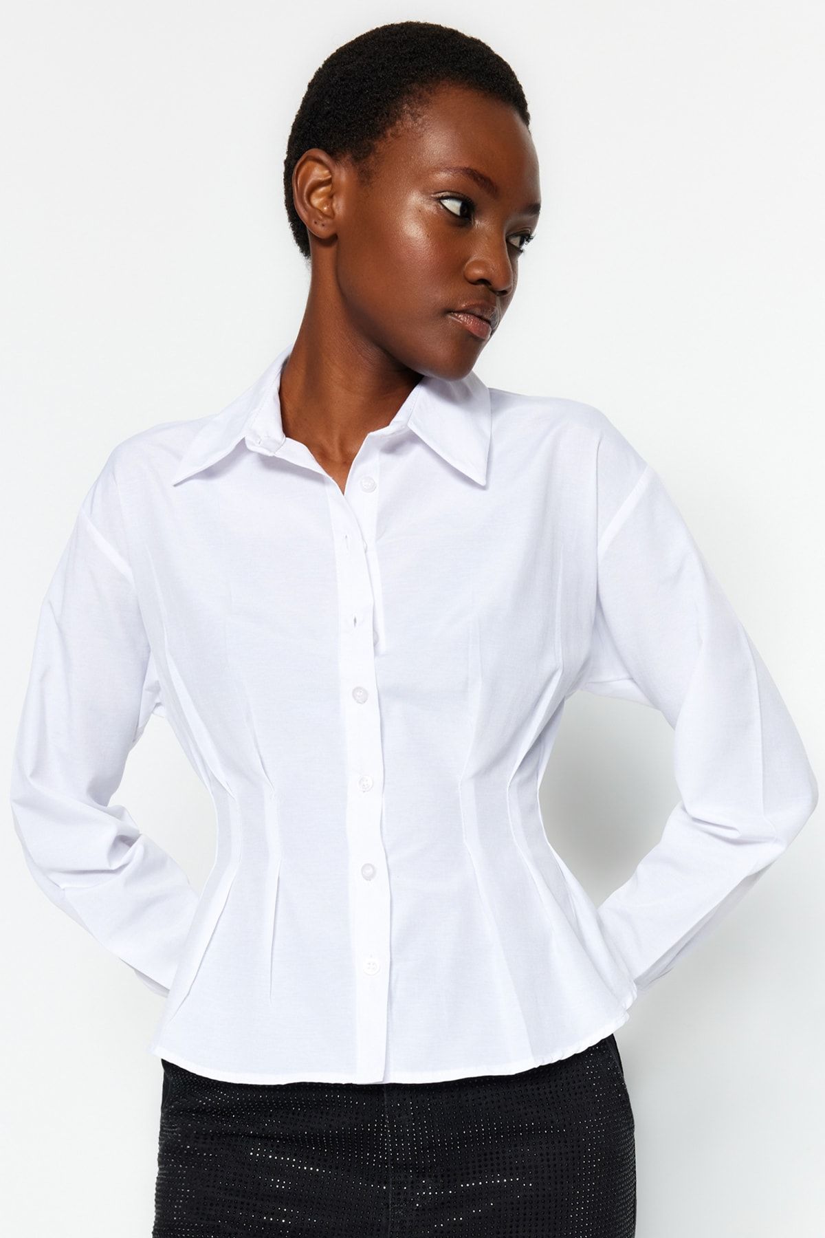 Trendyol Collection-Ecrufarbenes, gewebtes Hemd aus Baumwolle - tailliert TWOAW24GO00186 2