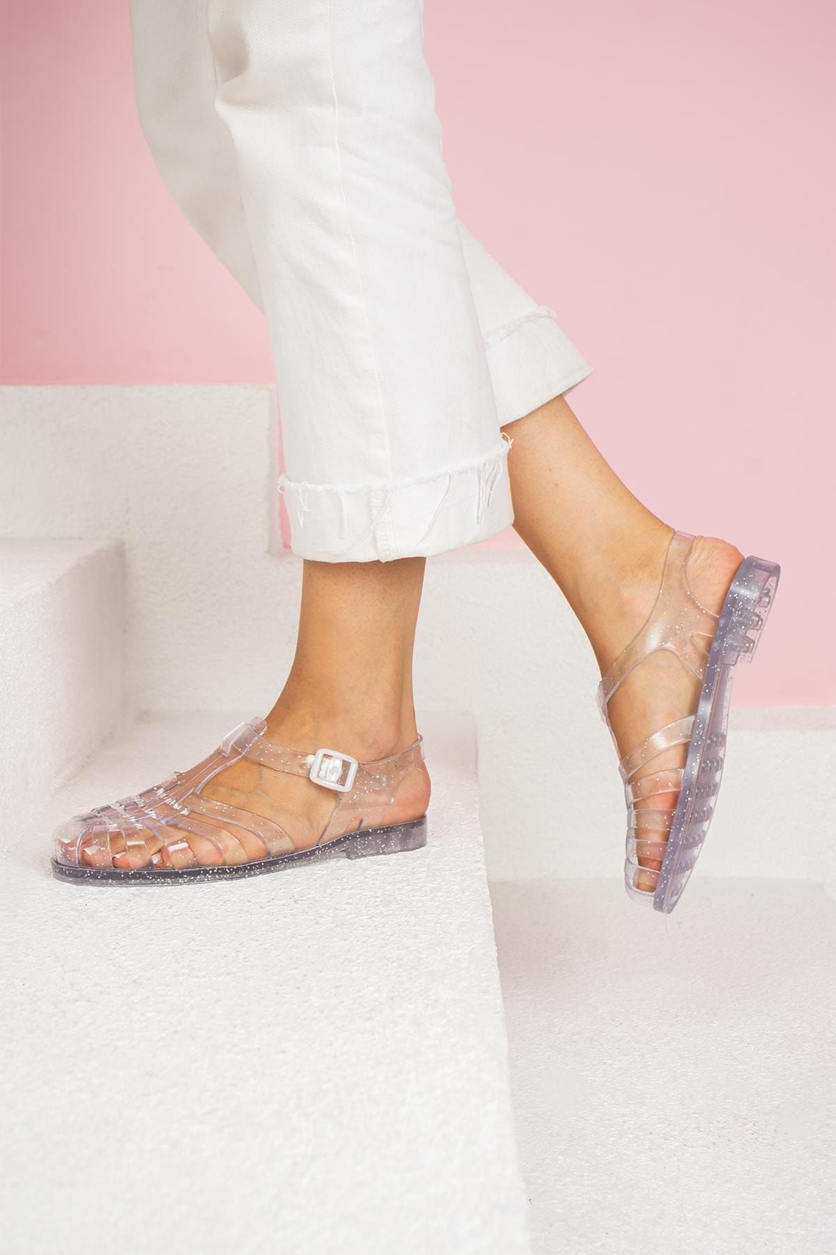 Cute clear sandals deals