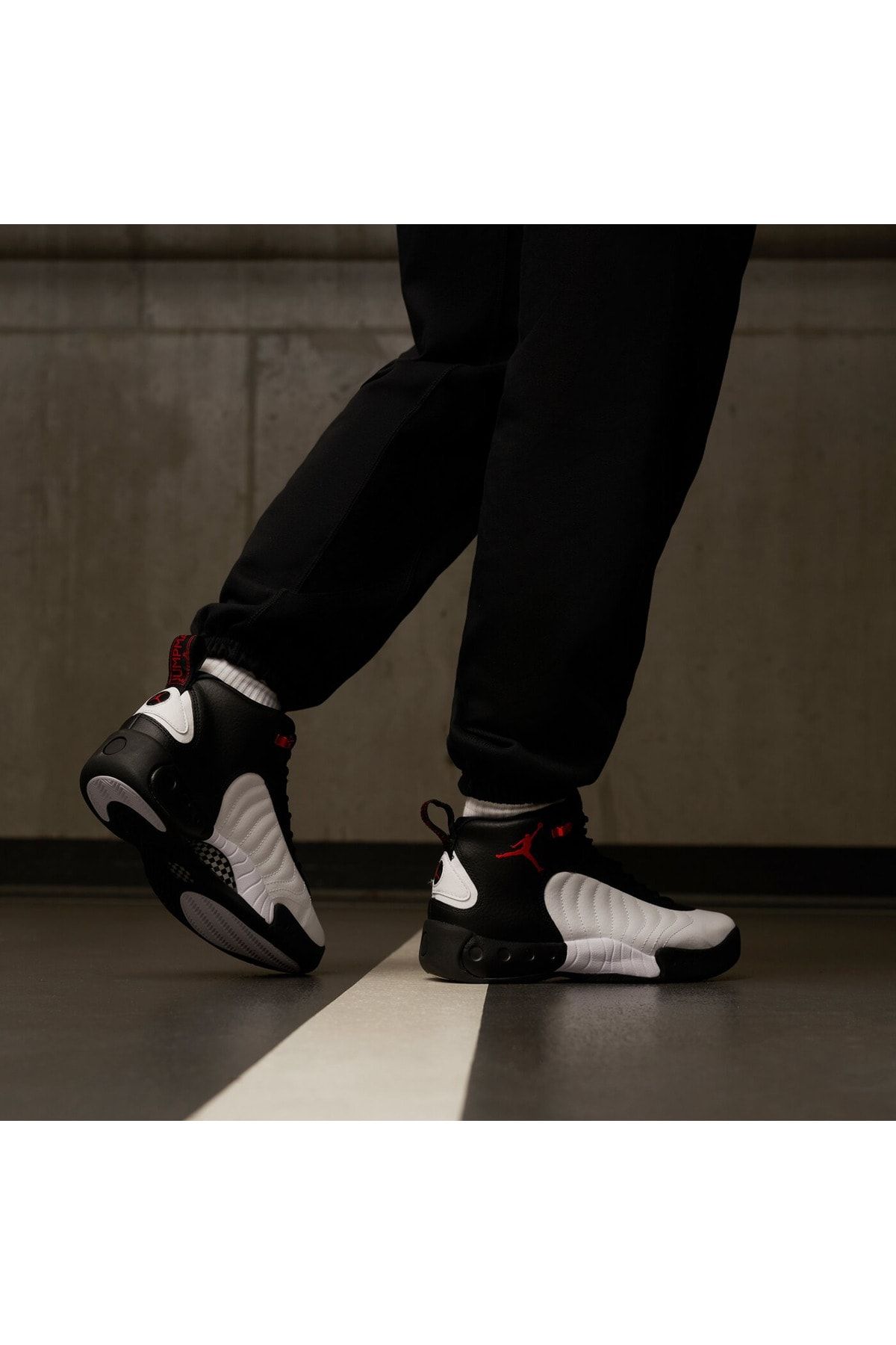 Jordan basketball leather shoes hotsell