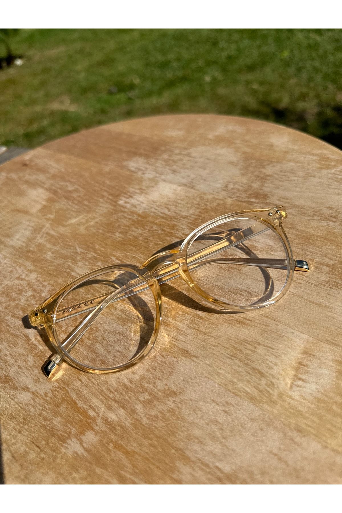 VisionGlasses-Transparent Yellow Round Unisex Blue Light Protective Glasses with Transparent Glass 4