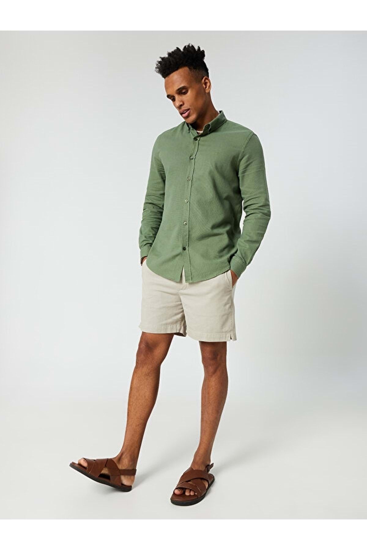 complete the look image