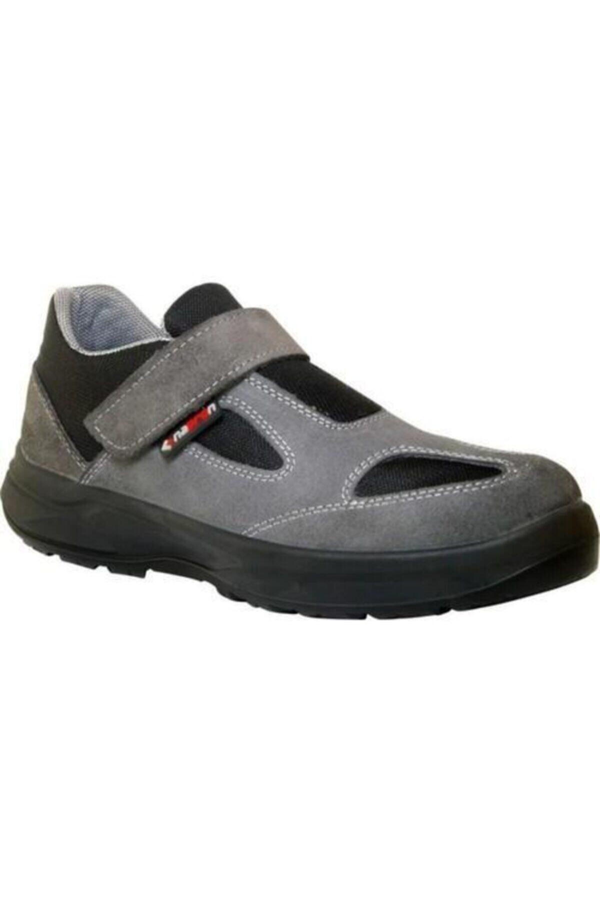  کفش‌های جیر پنجه فولادی