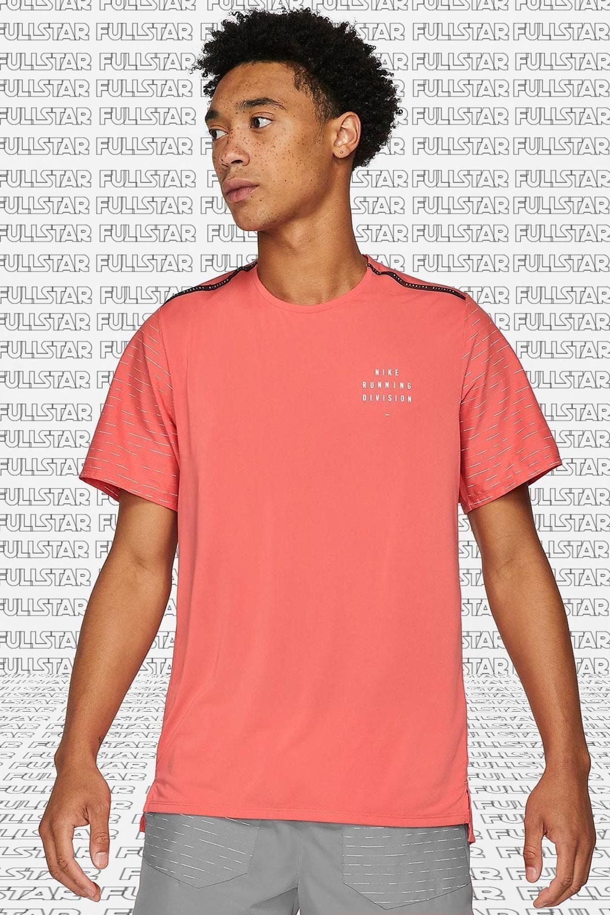 Pink and red nike shirt best sale