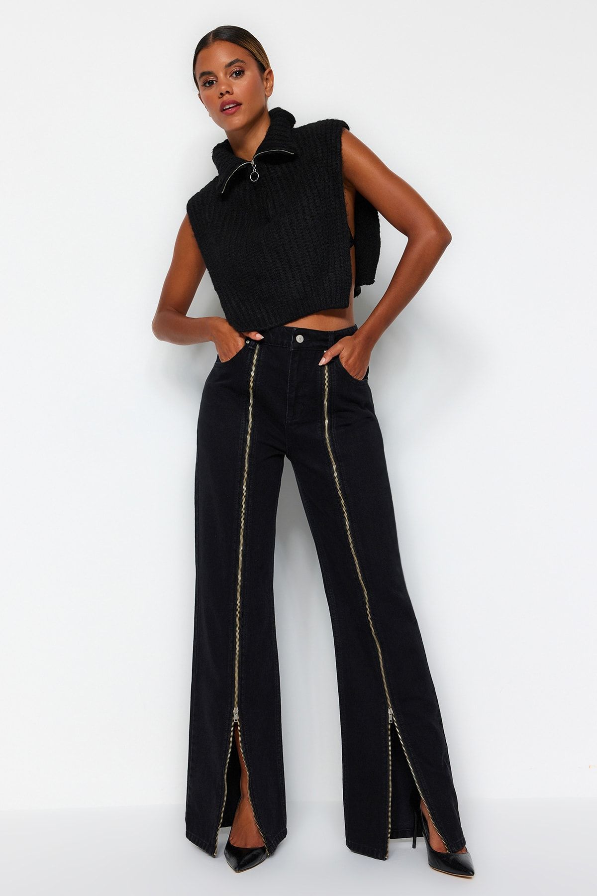 Trendyol Collection-Black Zipper Detailed High Waist Wide Leg Jeans TWOAW24JE00111 1