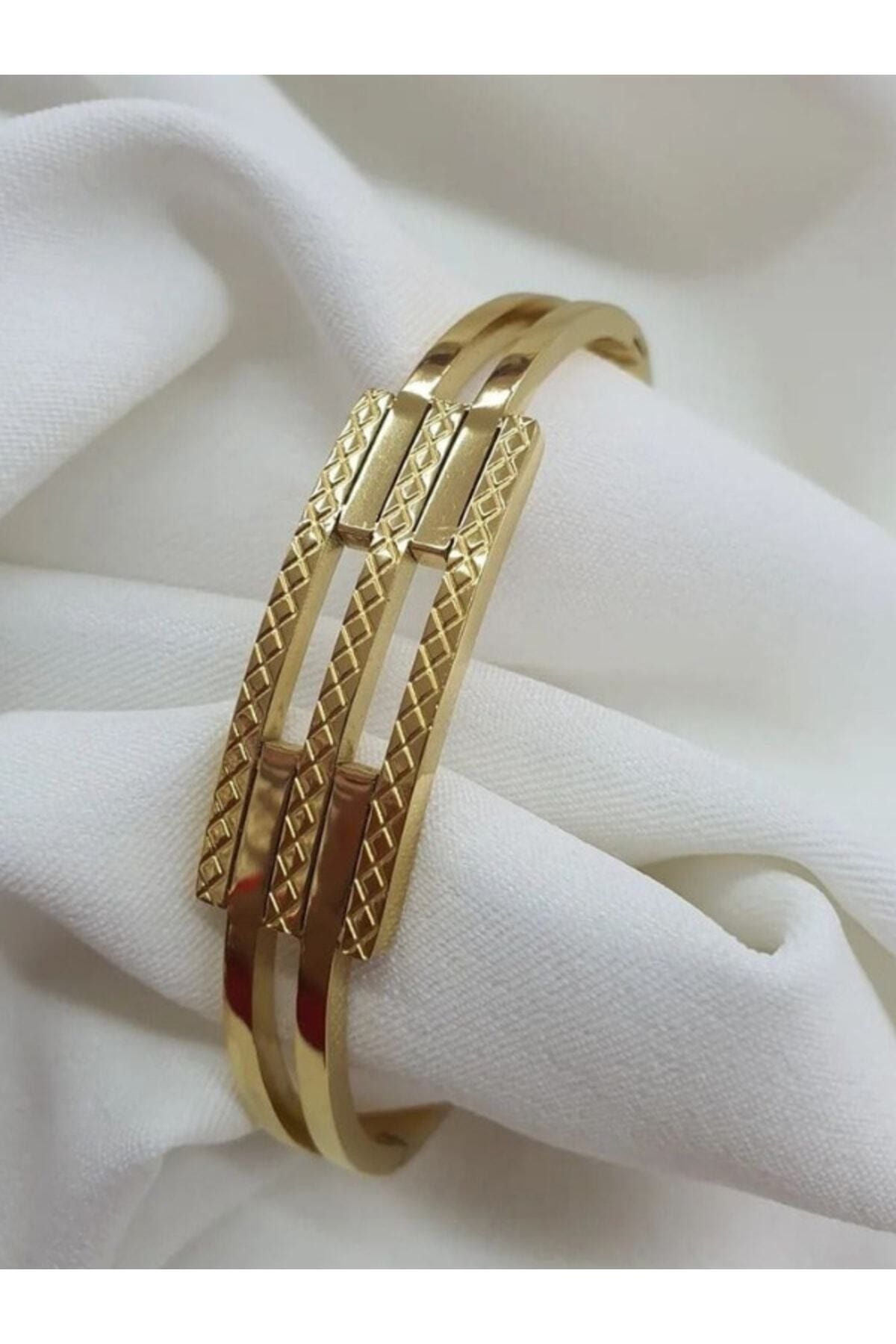 Elegant 14K Gold Indian Couple Bangle Bracelet With Locket New Model Snap  Clasp Jewelry From Cecmic, $3.05 | DHgate.Com