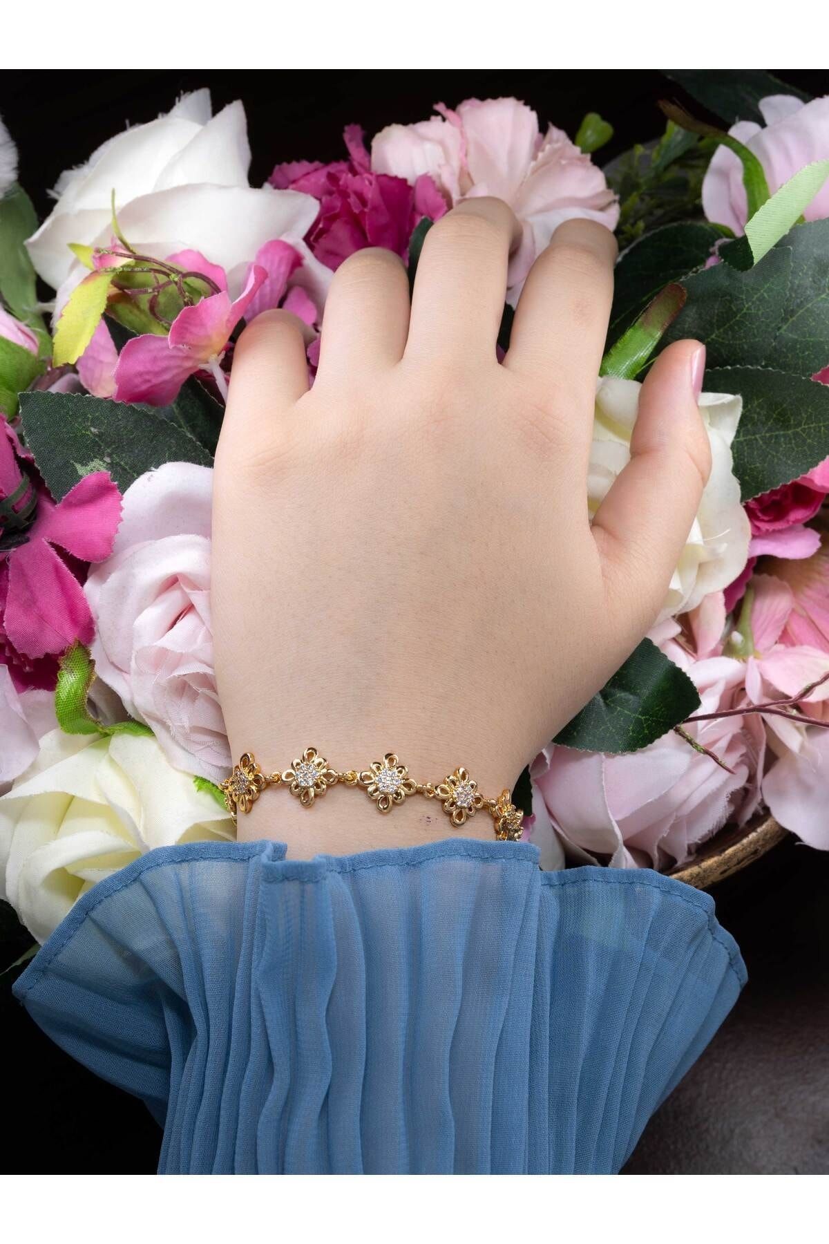 Stylish hand bracelet new arrivals