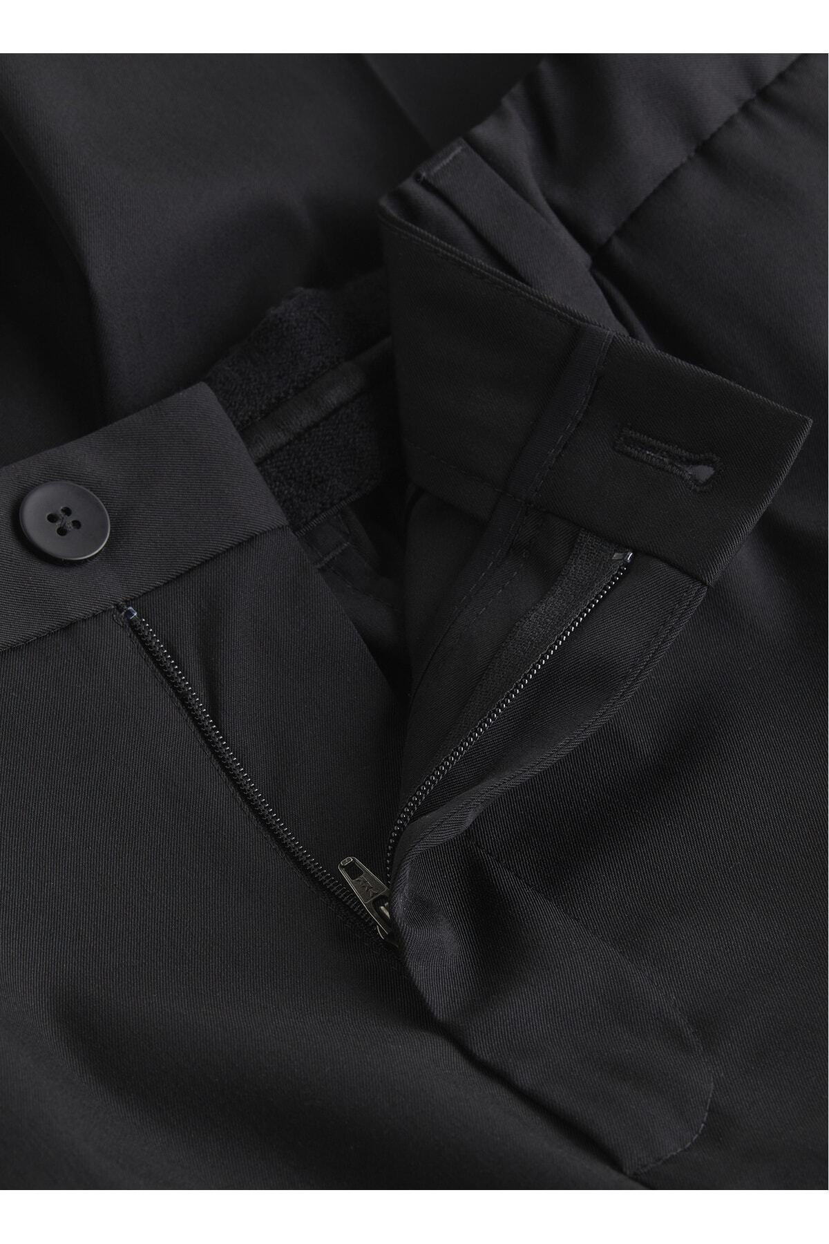 Calvin Klein-Pantaloni negri Slim Fit pentru bărbați - Talie obișnuită, K10K 109550 BEH 6