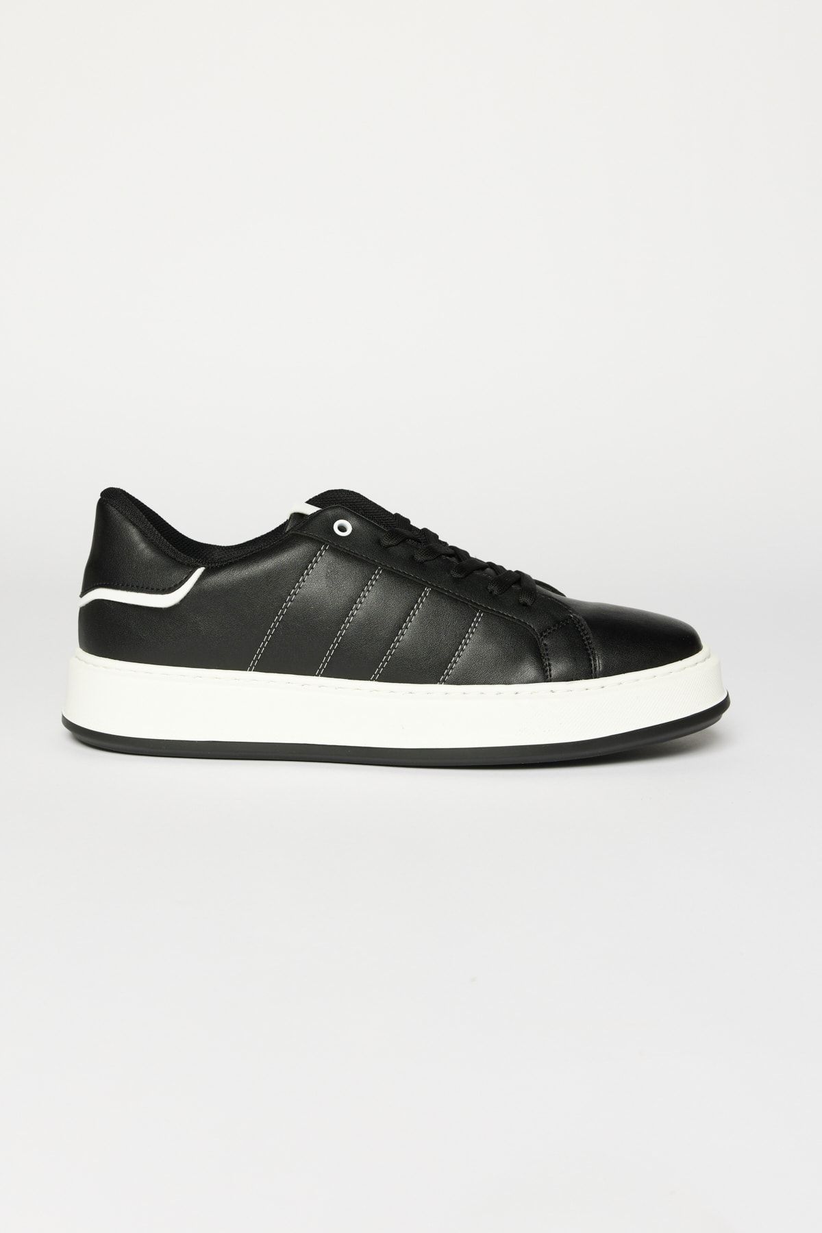 Db1370 adidas store