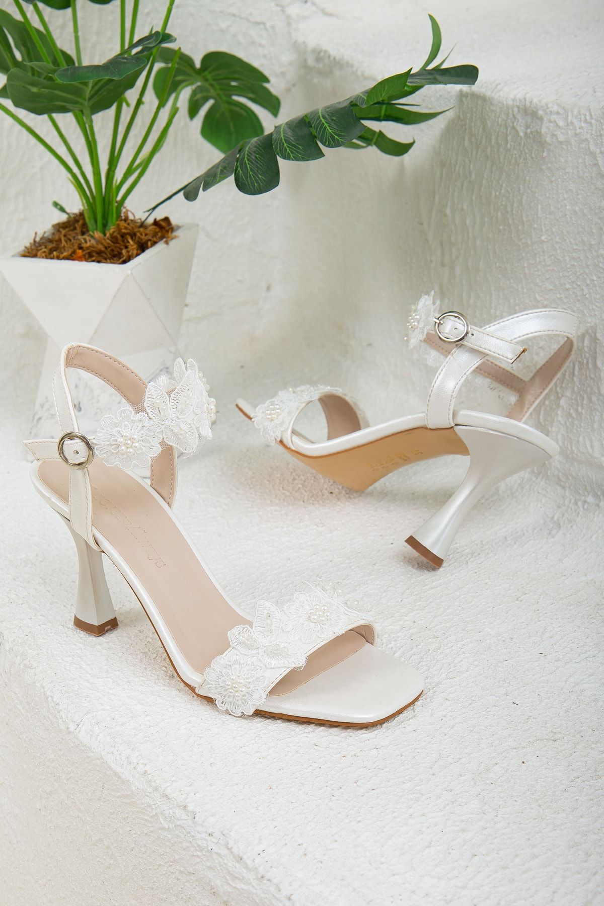 Forever new wedding shoes discount