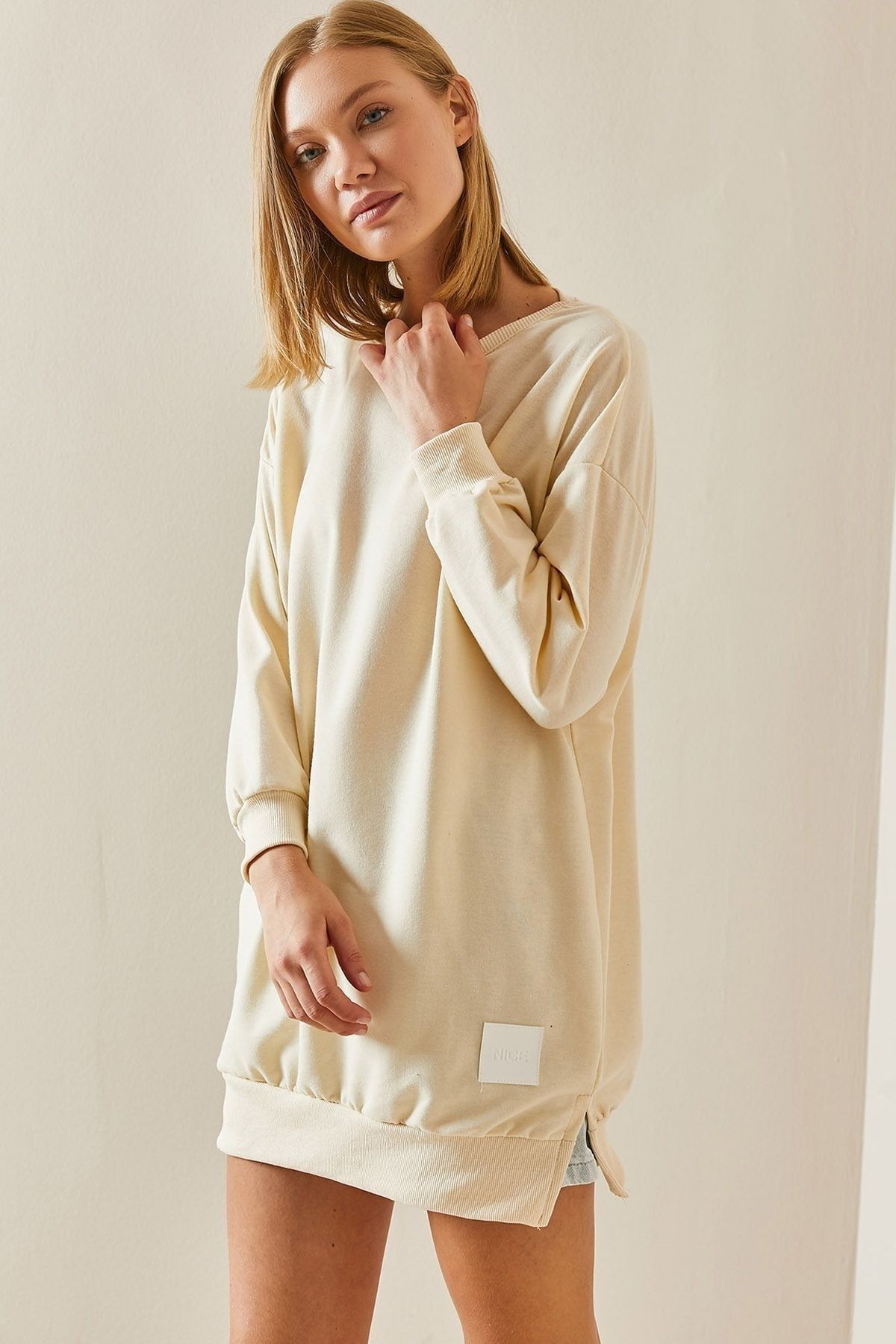 Cream colored crew neck sweatshirt sales