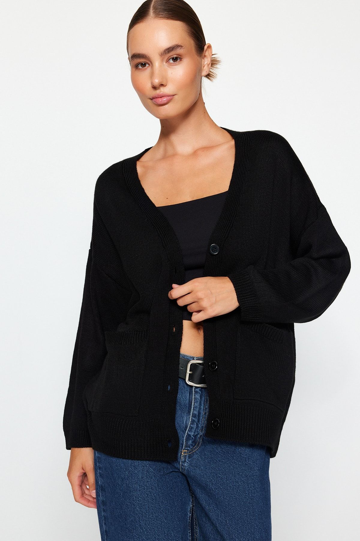 Trendyol Collection Strickjacke - Schwarz - Regular Fit - Trendyol