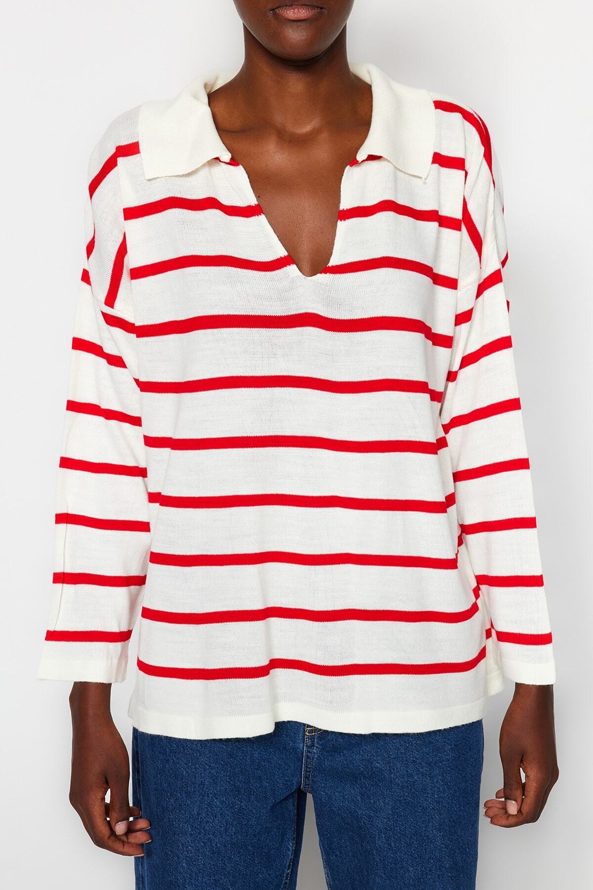 Trendyol Collection-Roter gestreifter Strickpullover mit super weiter Passform TWOAW23KZ01845 5