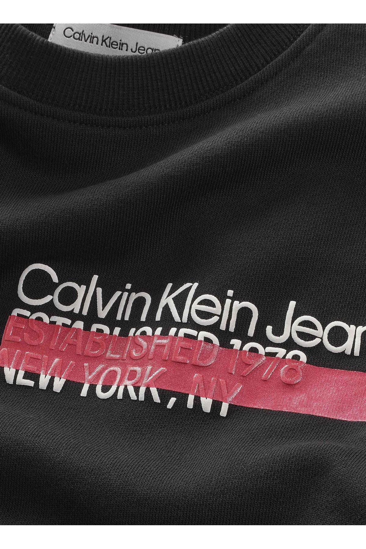 سویشرت مشکی پسرانه و بچگانه پسر مسطح سیاه سفید ib0ib01688beh Calvin Klein