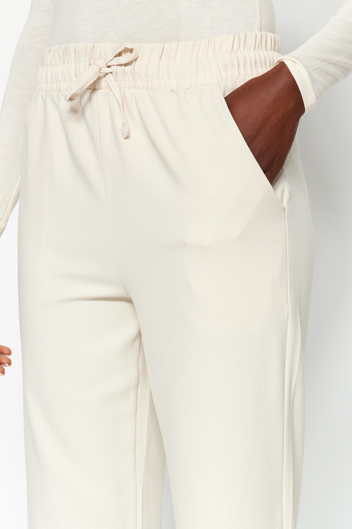 Trendyolmilla  Taş Straight/Düz Kesim Beli Lastikli Dokuma Pantolon TWOAW24PL00305 - Görsel 5