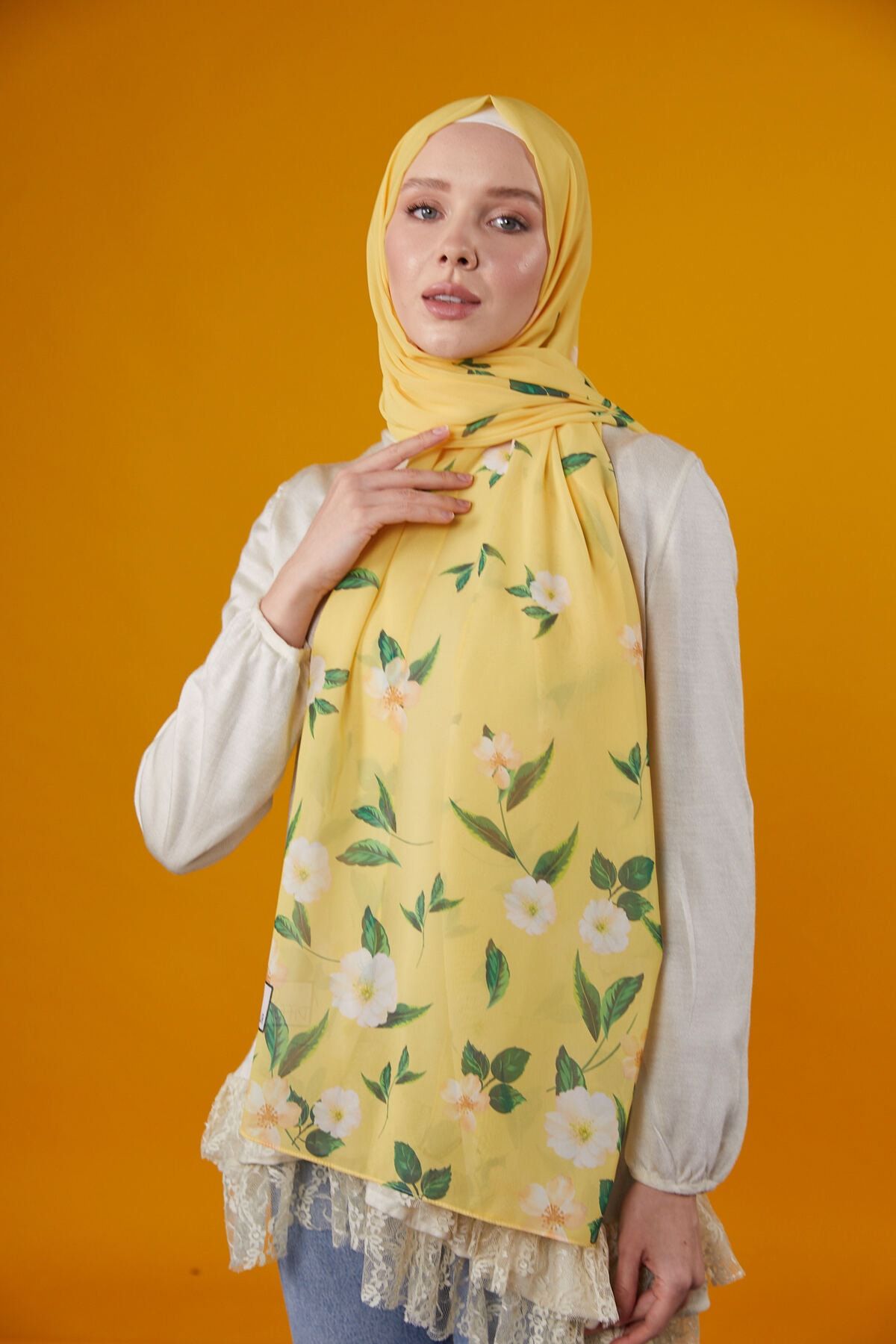 Differenza-FLOWERS PATTERNED SHAL - YELLOW 2