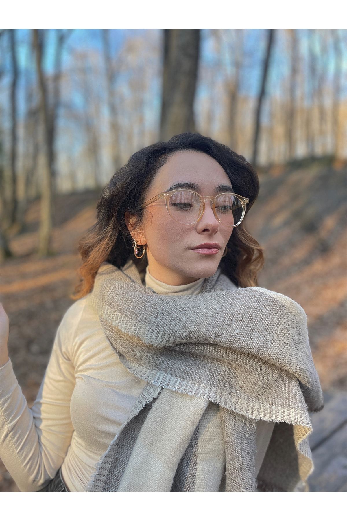 VisionGlasses-Transparent Yellow Round Unisex Blue Light Protective Glasses with Transparent Glass 1